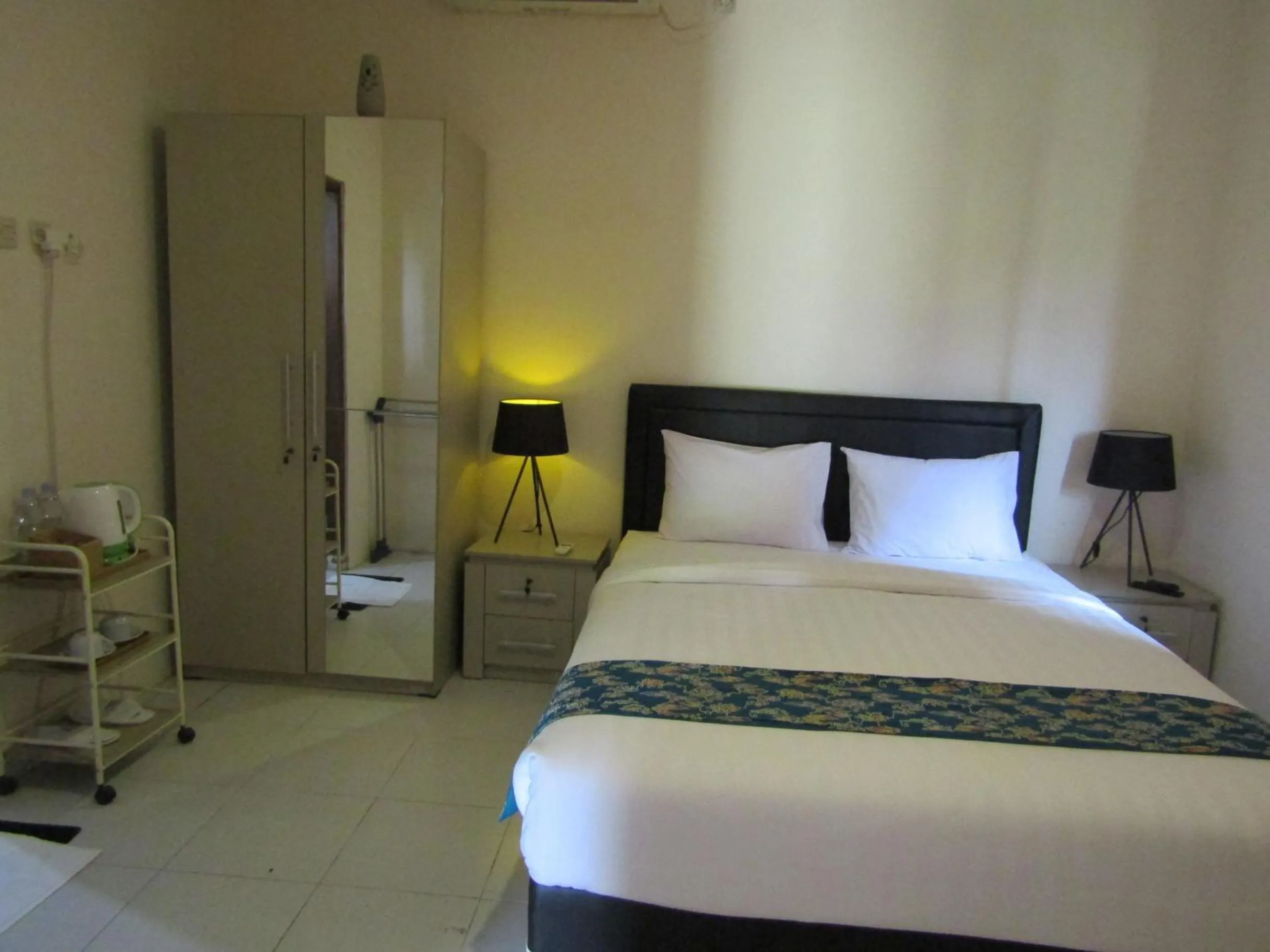 Photo of the whole room, Bed in Balkondes Bumiharjo (Kampung Dolanan)