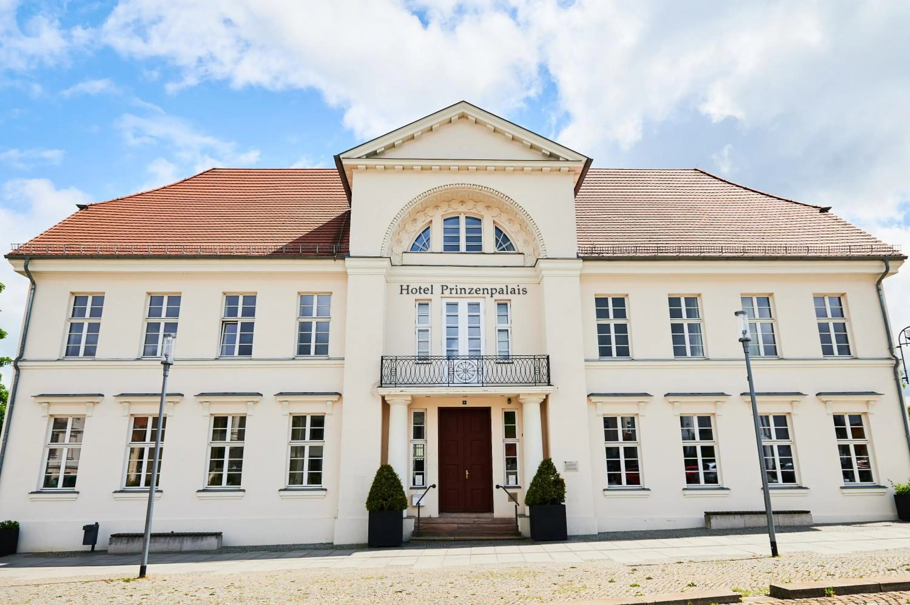 Property building in Hotel Prinzenpalais Bad Doberan