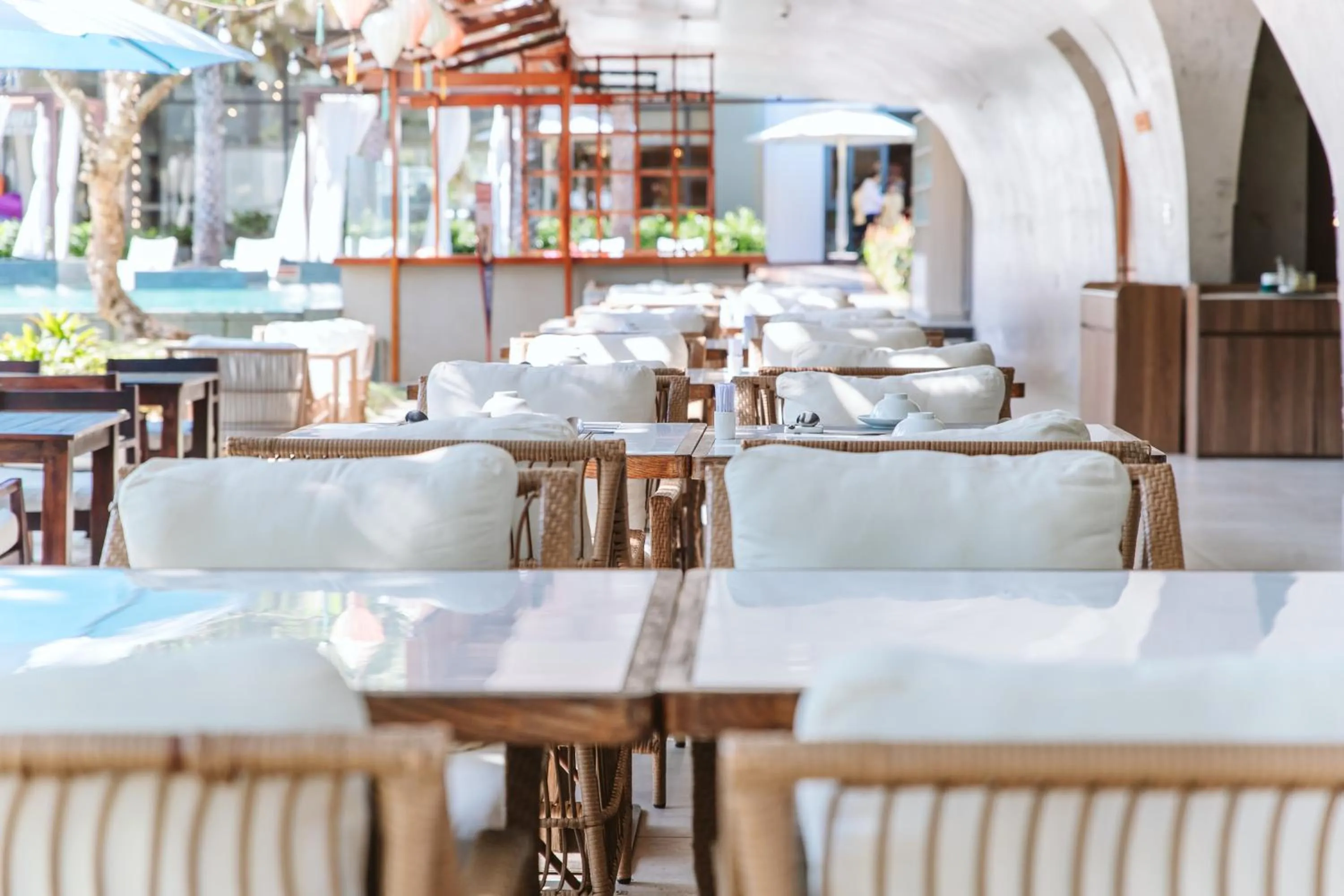 Restaurant/places to eat in Le Palmier Ho Tram Resort - Beachfront with Private Beach