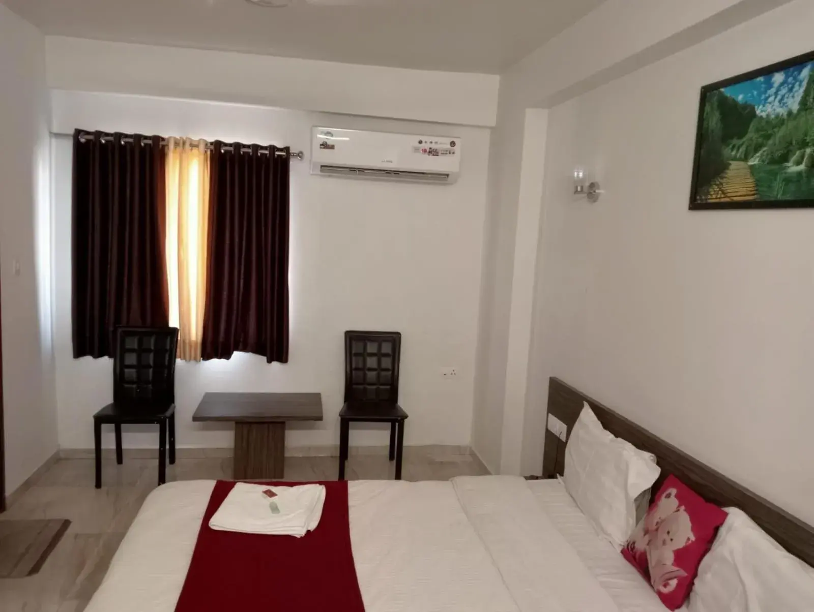 Deluxe Room in Hotel Gir Scintilla Deluxe Room in Hotel Gir Scintilla