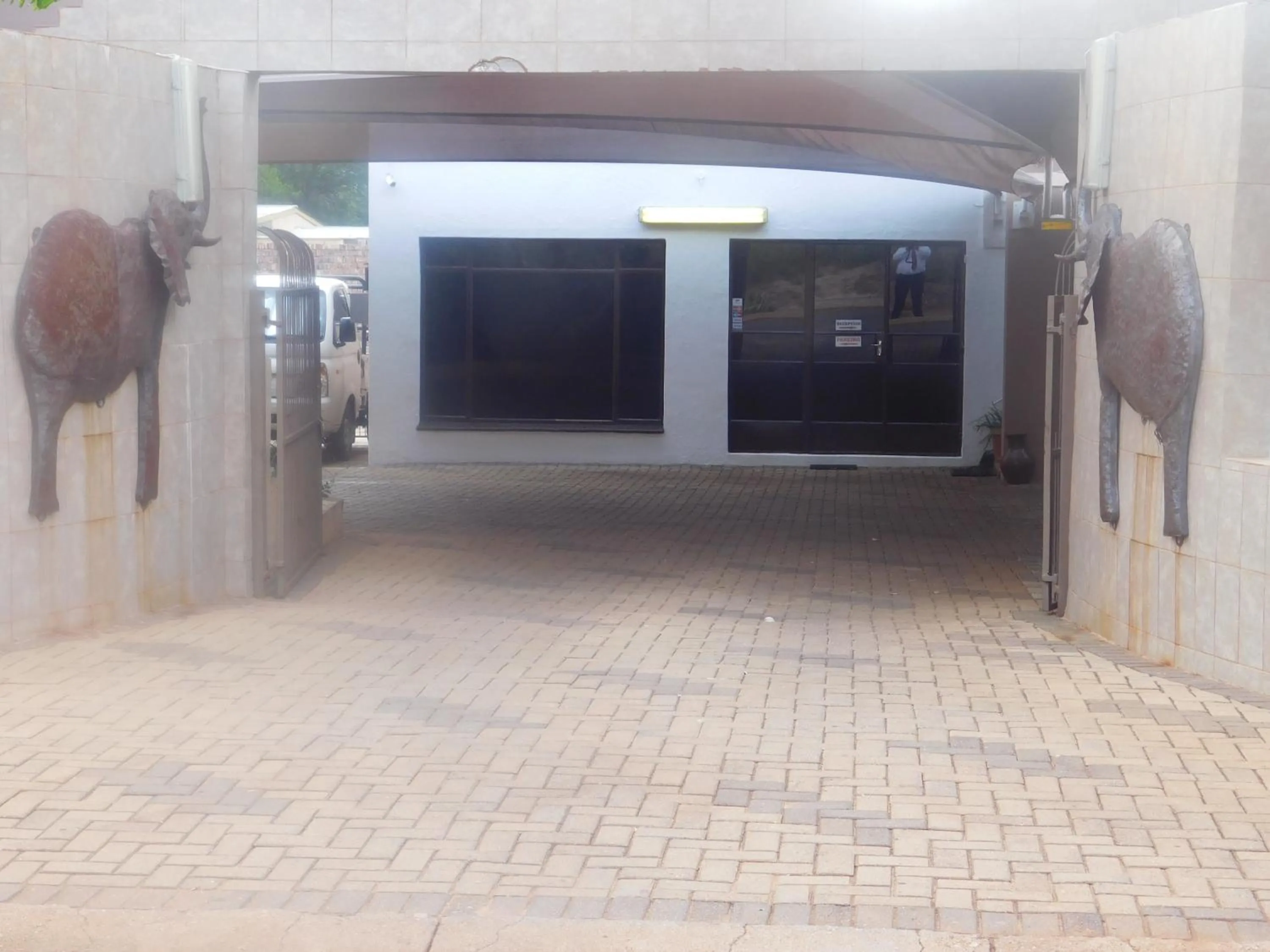 Property building in Fouriestreet 199 Bed and Breakfast