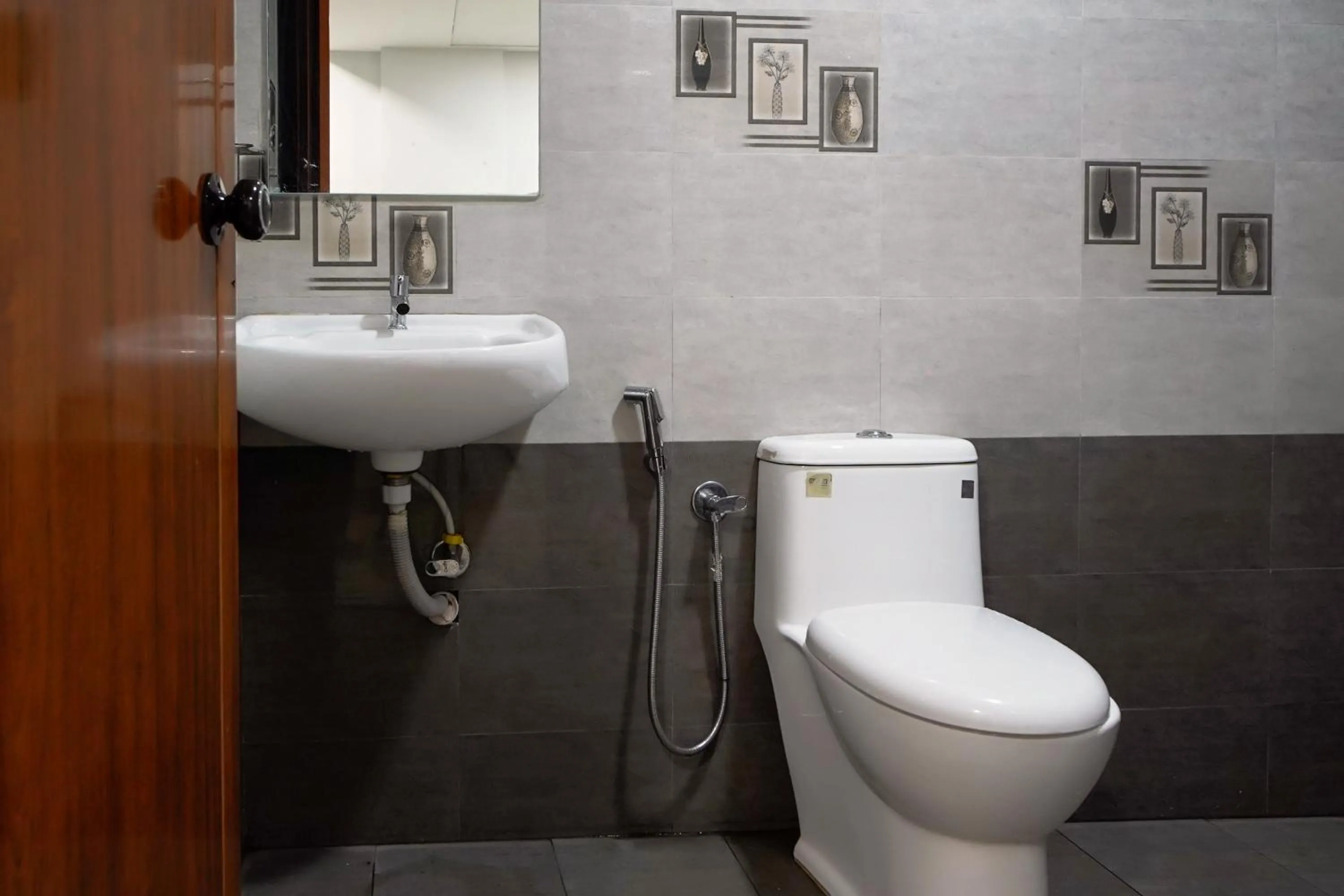 Bathroom in The Reach Hotel