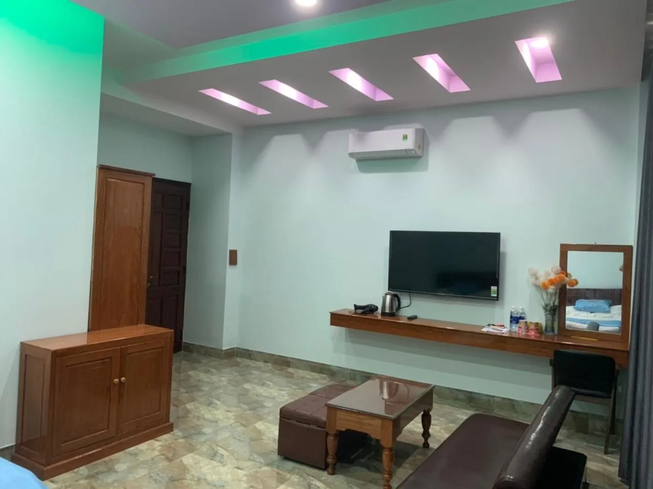 Khách sạn Nghinh Phong Beach Tuy Hòa