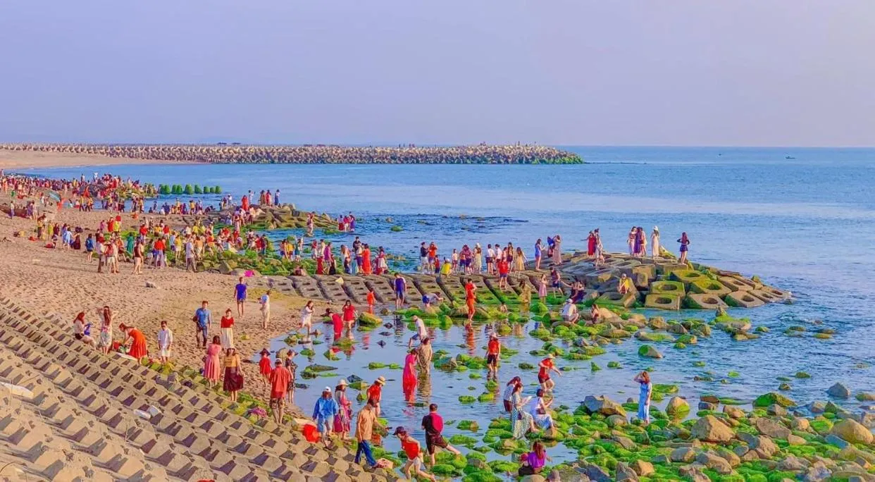 Khách sạn Nghinh Phong Beach Tuy Hòa