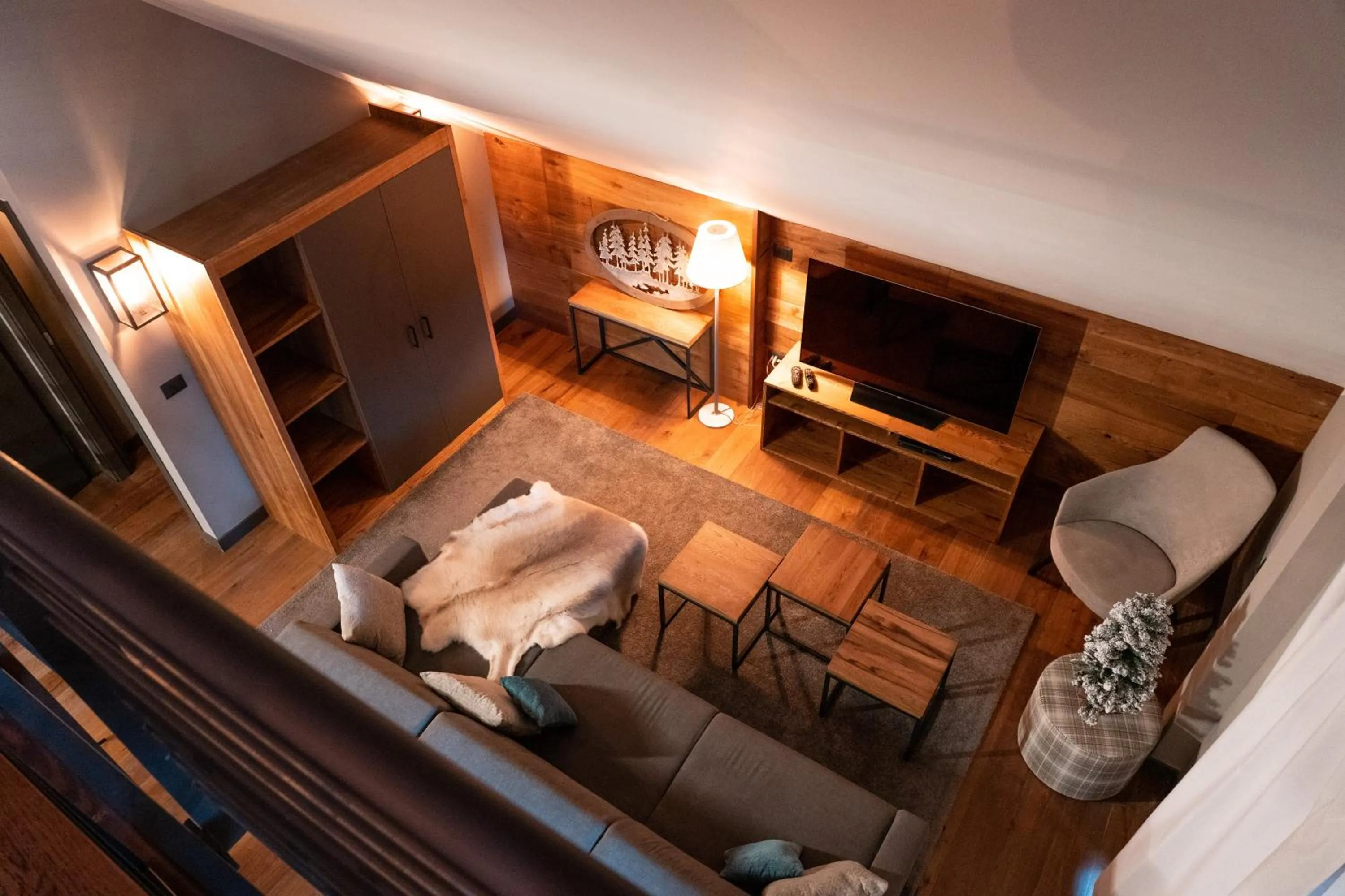 TV and multimedia in Chalet Everest - Luxury Apartments