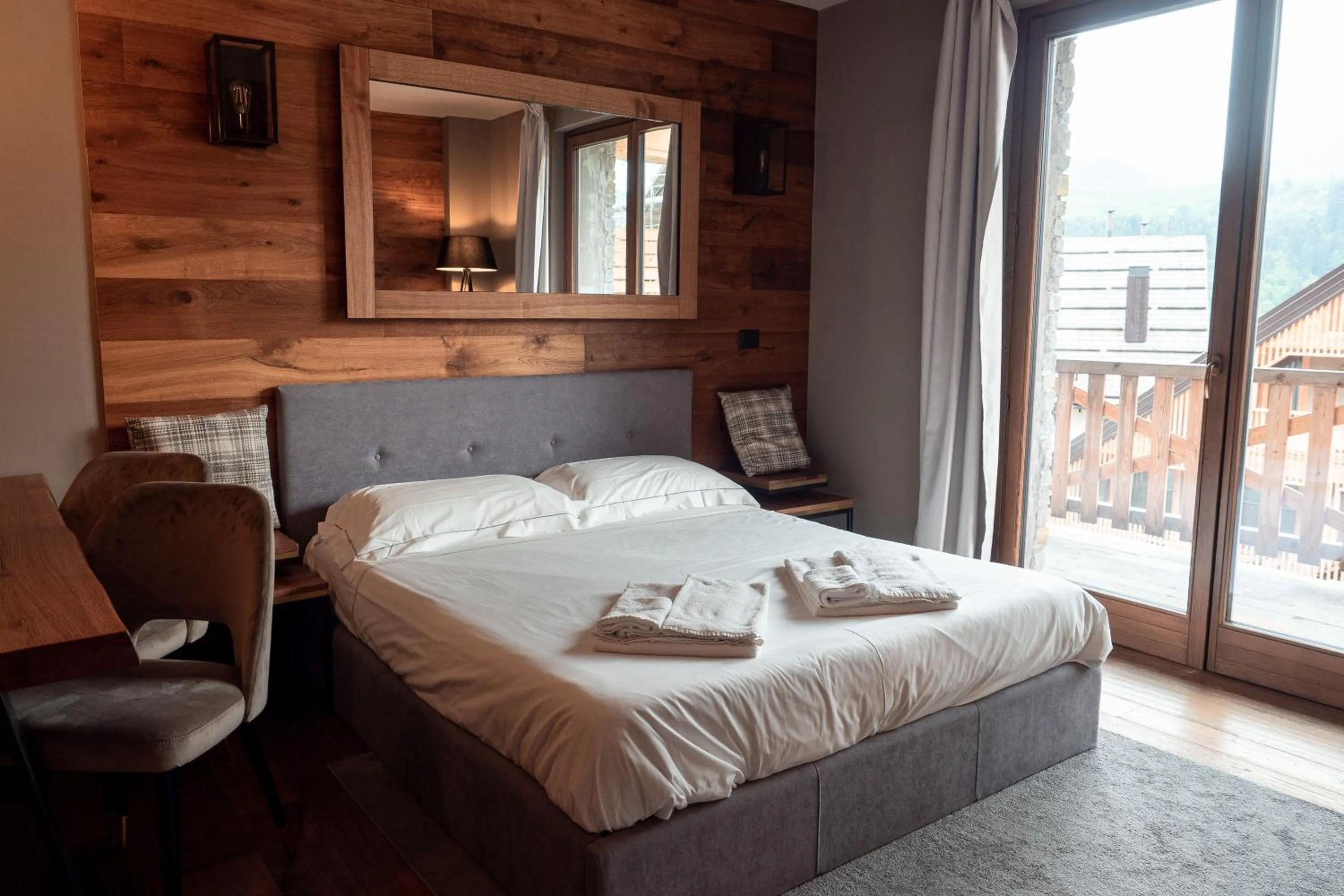 Bed in Chalet Everest - Luxury Apartments