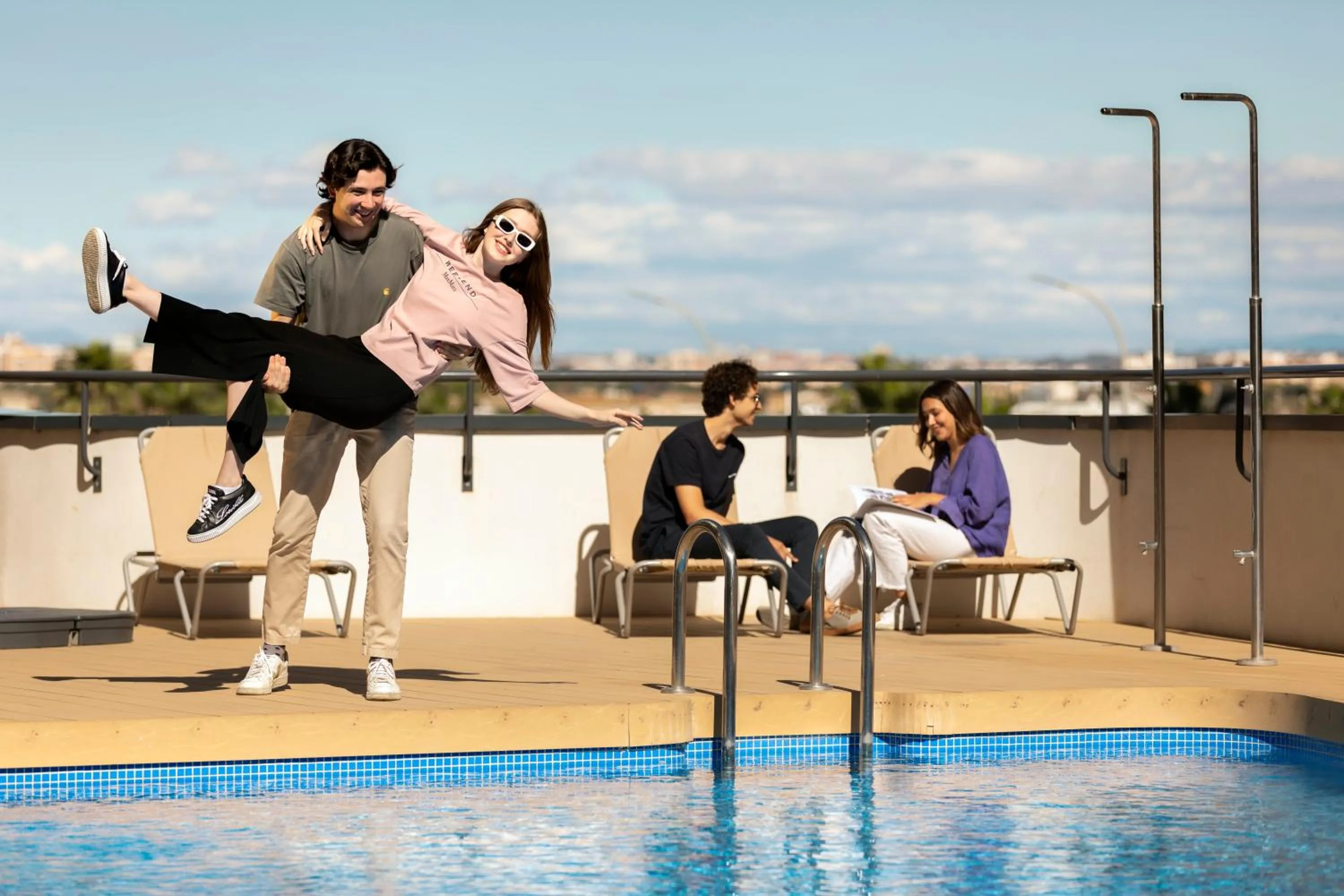 Swimming pool in Resa Patacona