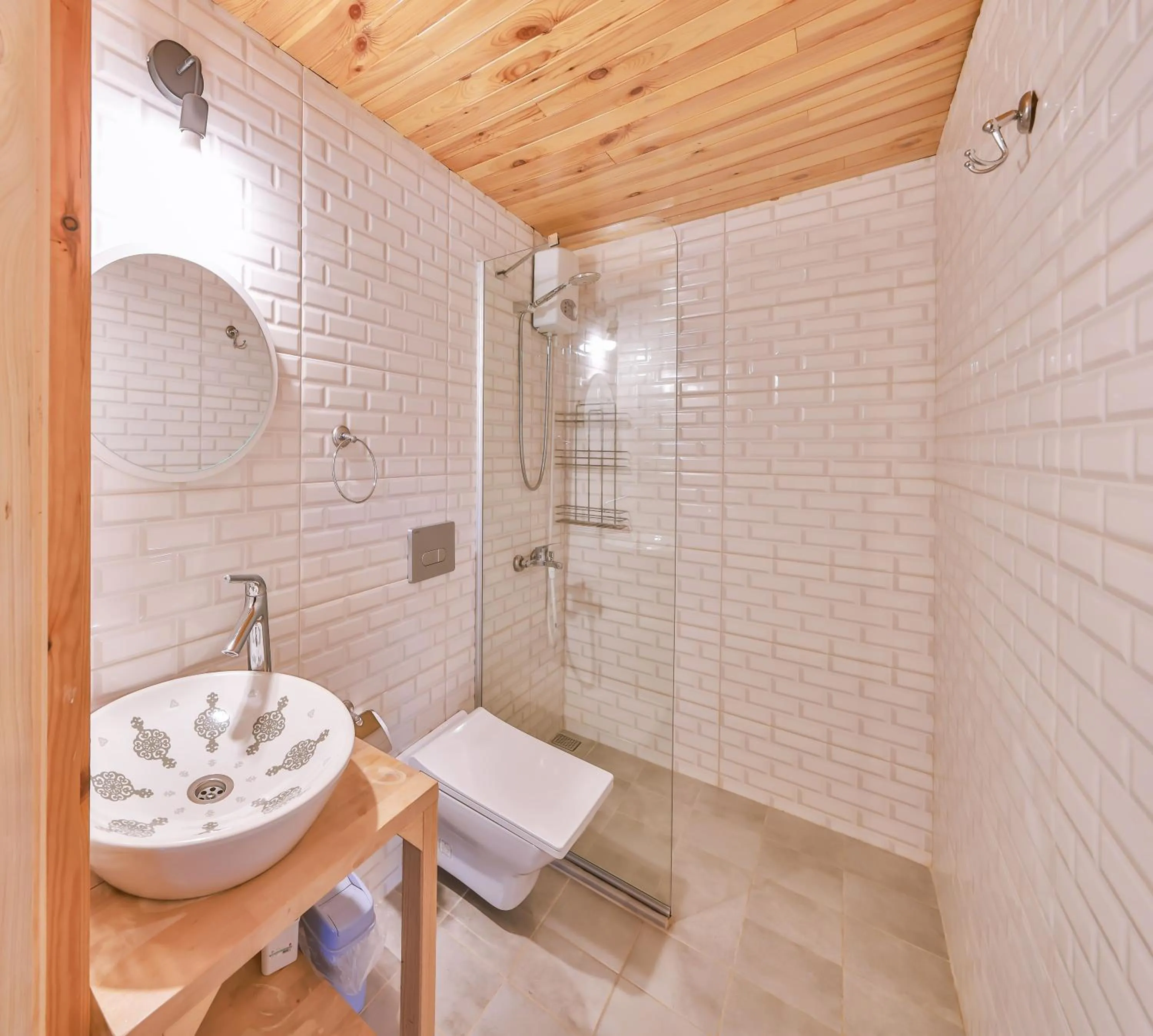 Toilet in Bademlique Stone Rooms