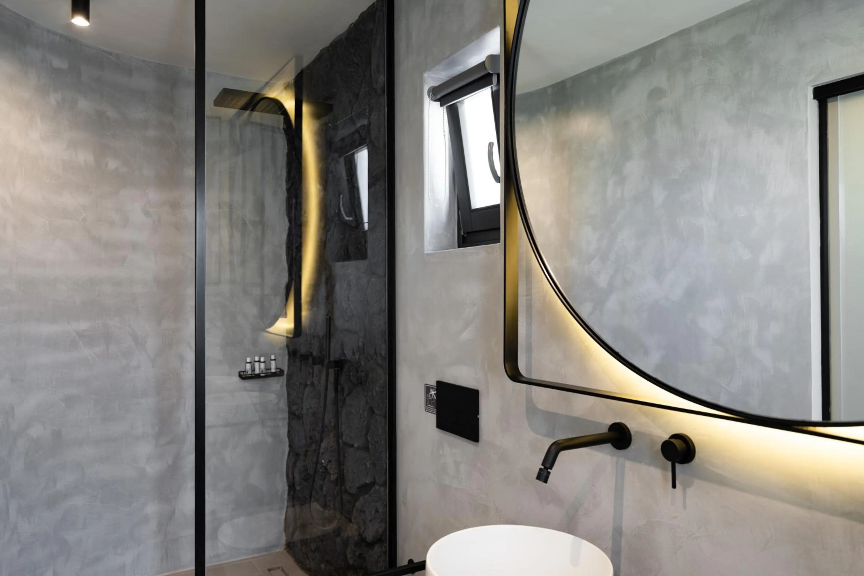 Shower in Apikia Santorini