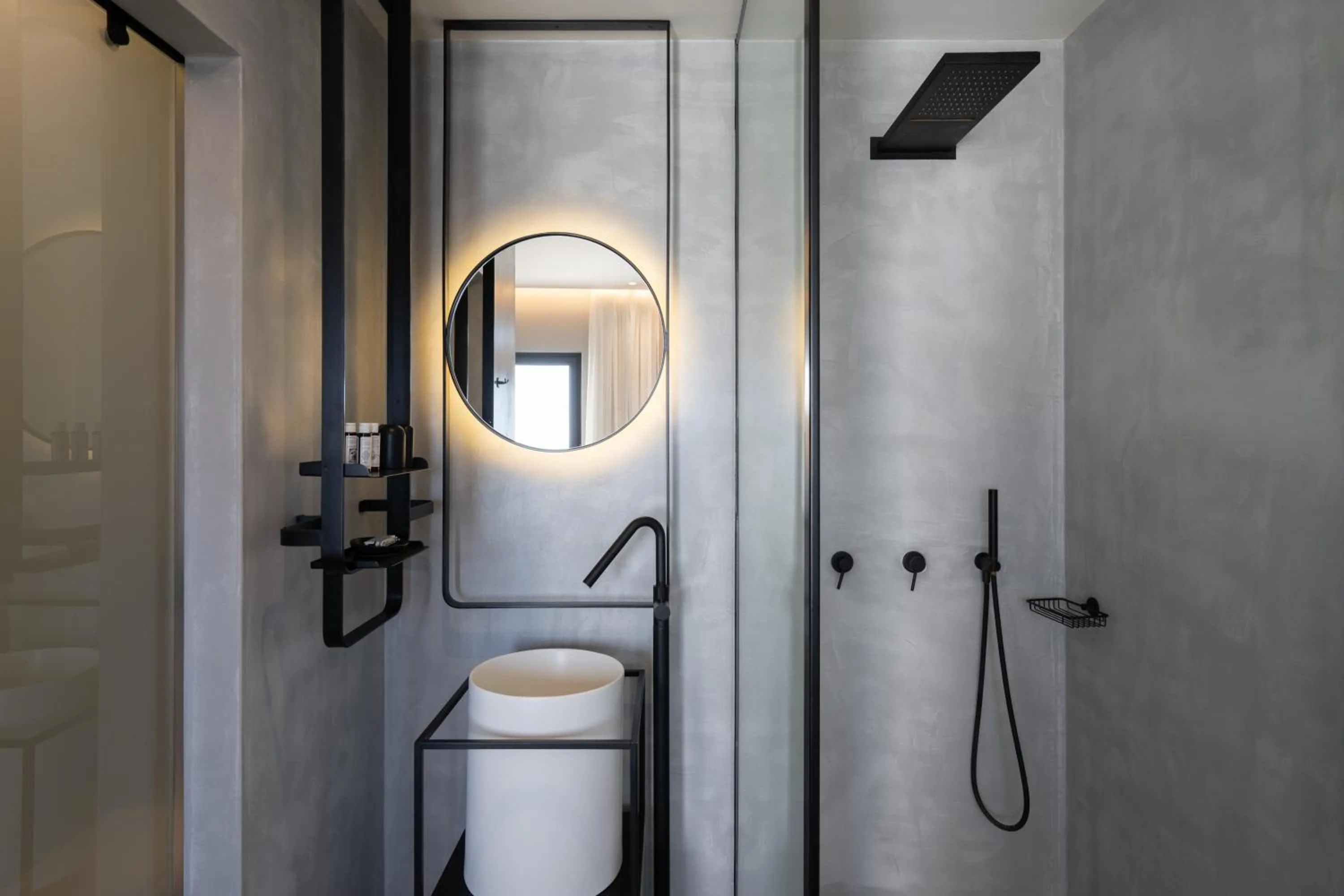 Shower in Apikia Santorini