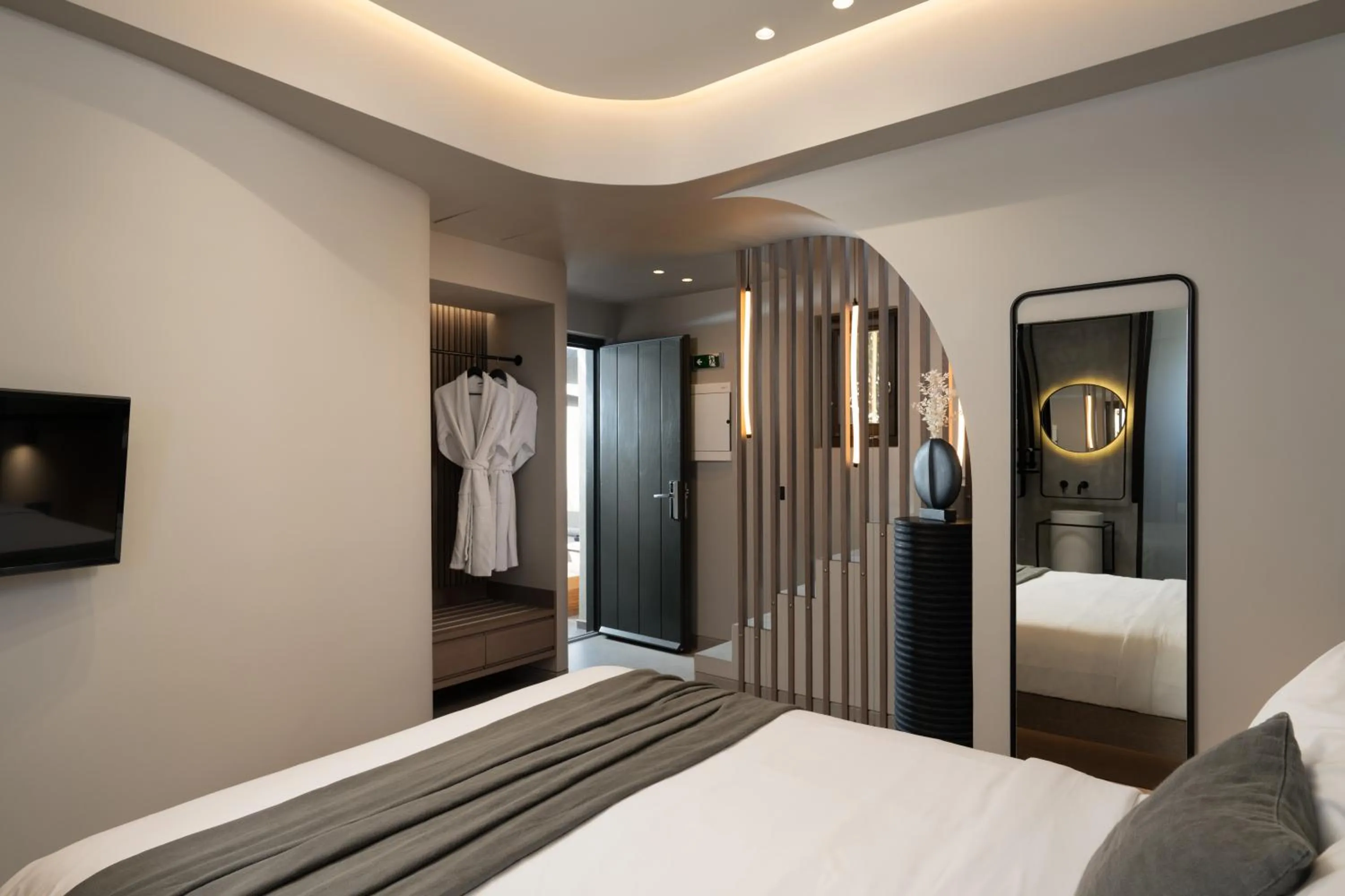 Bed in Apikia Santorini