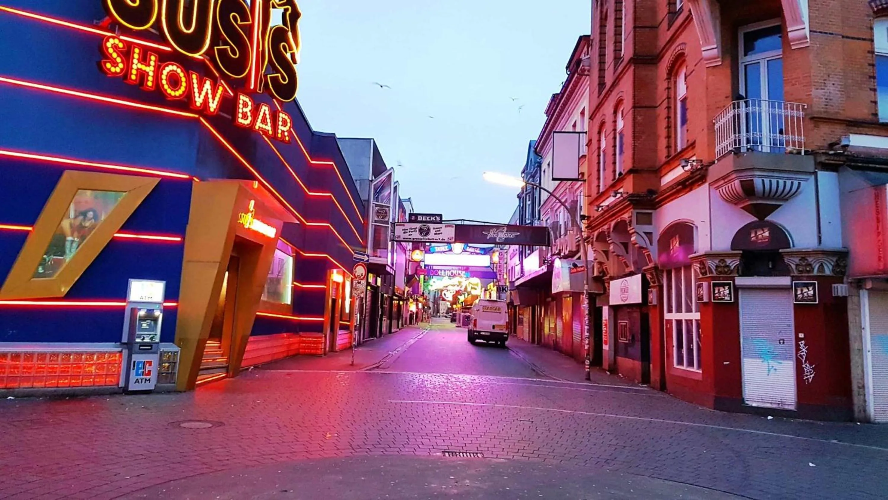 Restaurant/places to eat in St.Joseph Hotel Hamburg - Reeperbahn St.Pauli Kiez