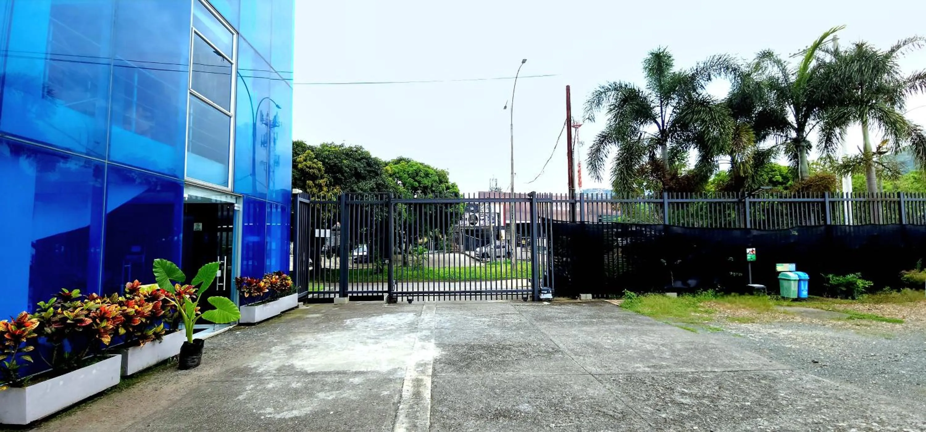 Parking in Hotel Blue 66