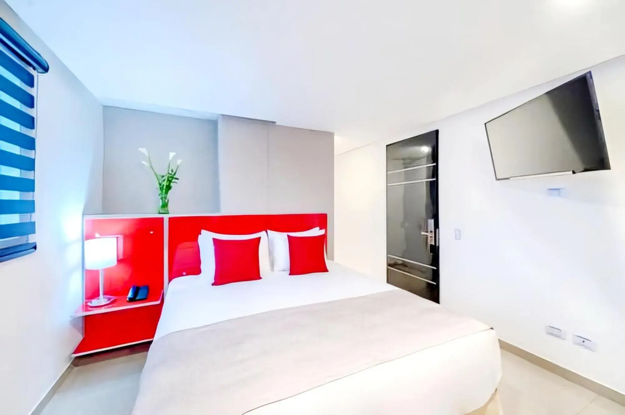 Double or Twin Room in Hotel Blue 66 Double or Twin Room in Hotel Blue 66