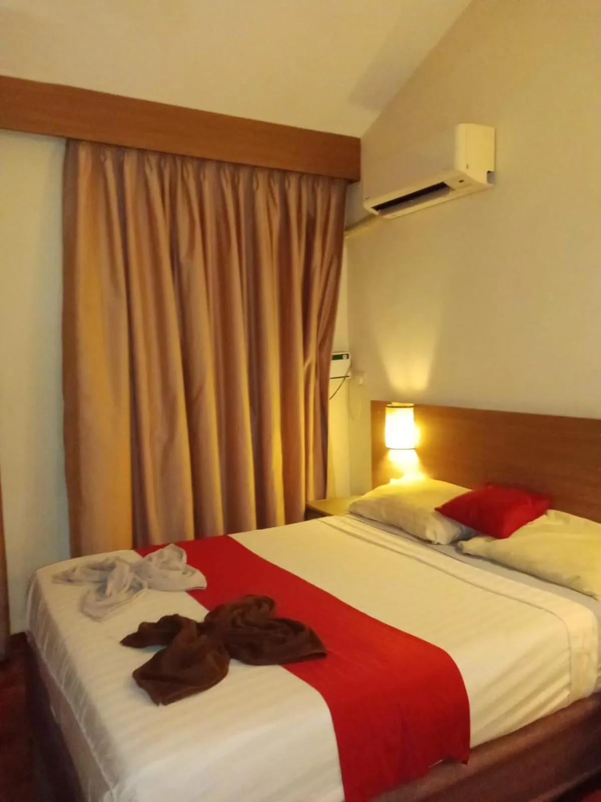 Bedroom, Bed in Sea Breeze Village, Baga Goa