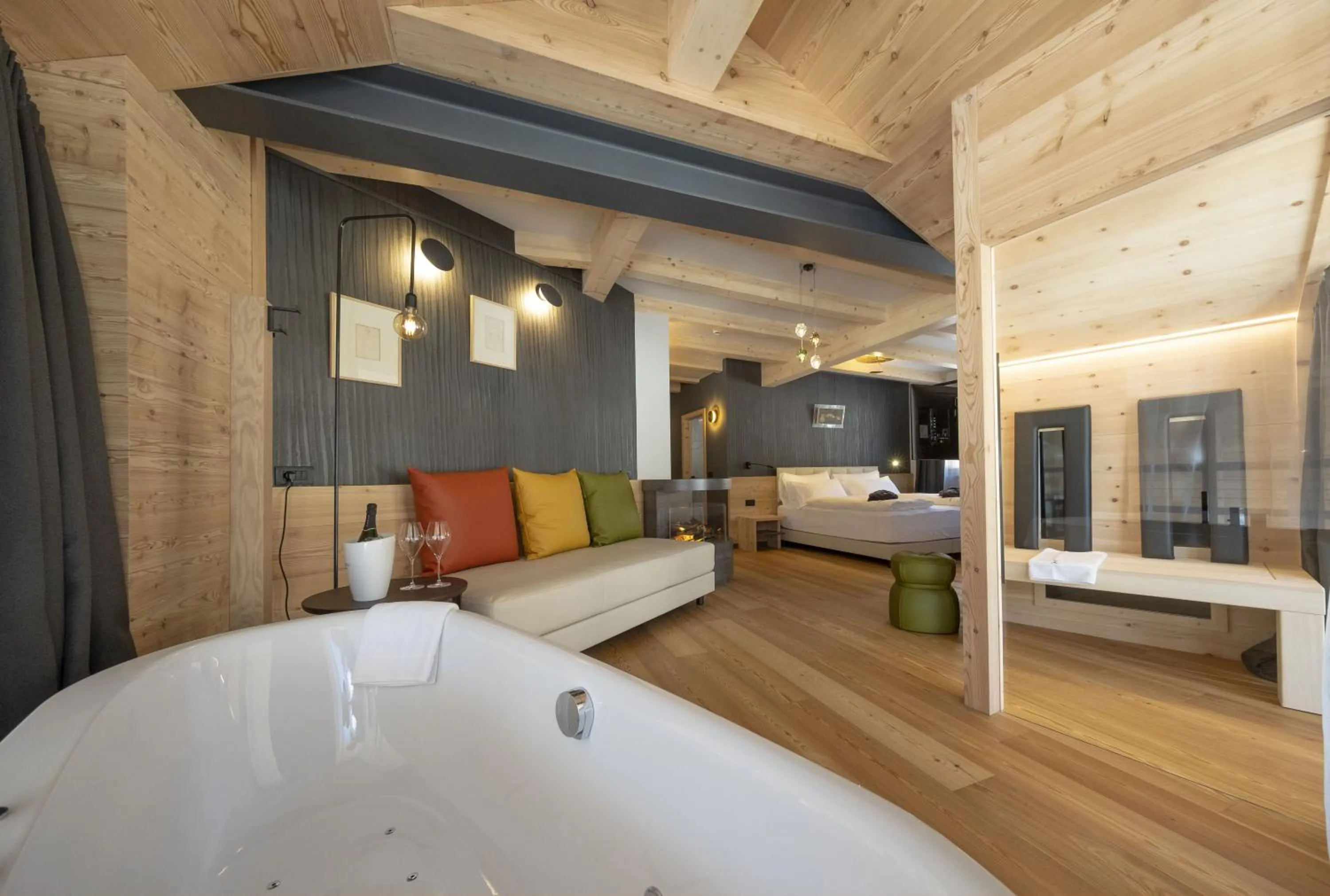 Bed in Locanda degli Artisti Art Hotel