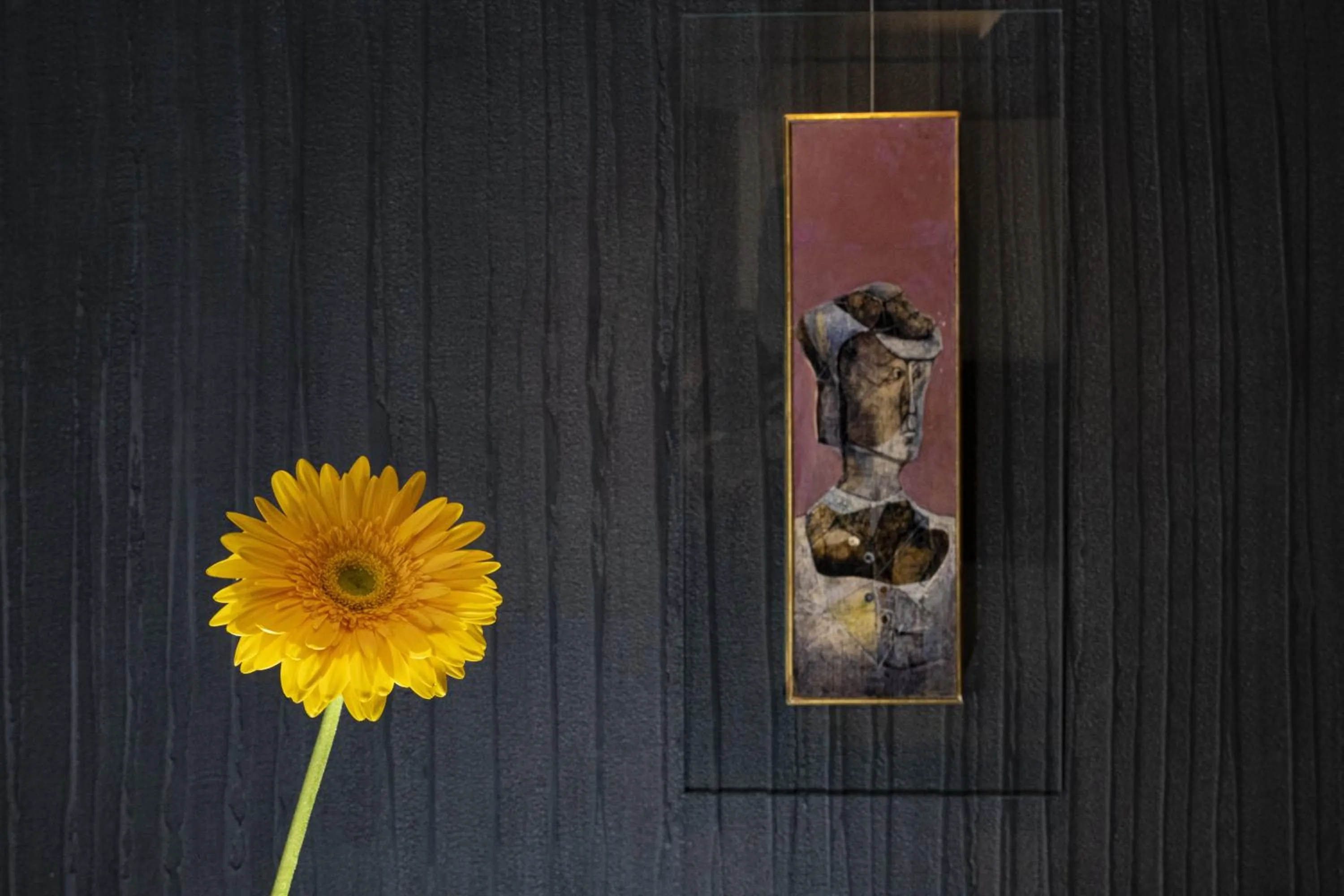 Decorative detail in Locanda degli Artisti Art Hotel