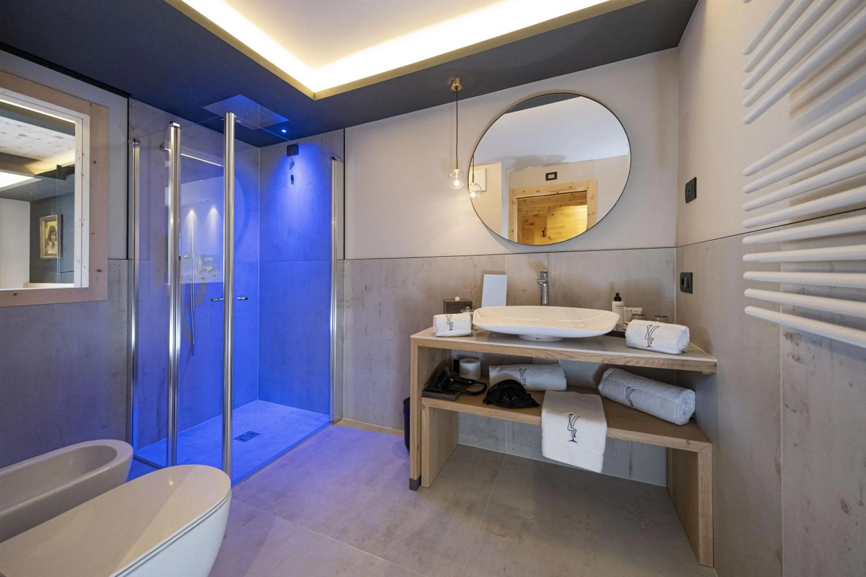 Shower in Locanda degli Artisti Art Hotel