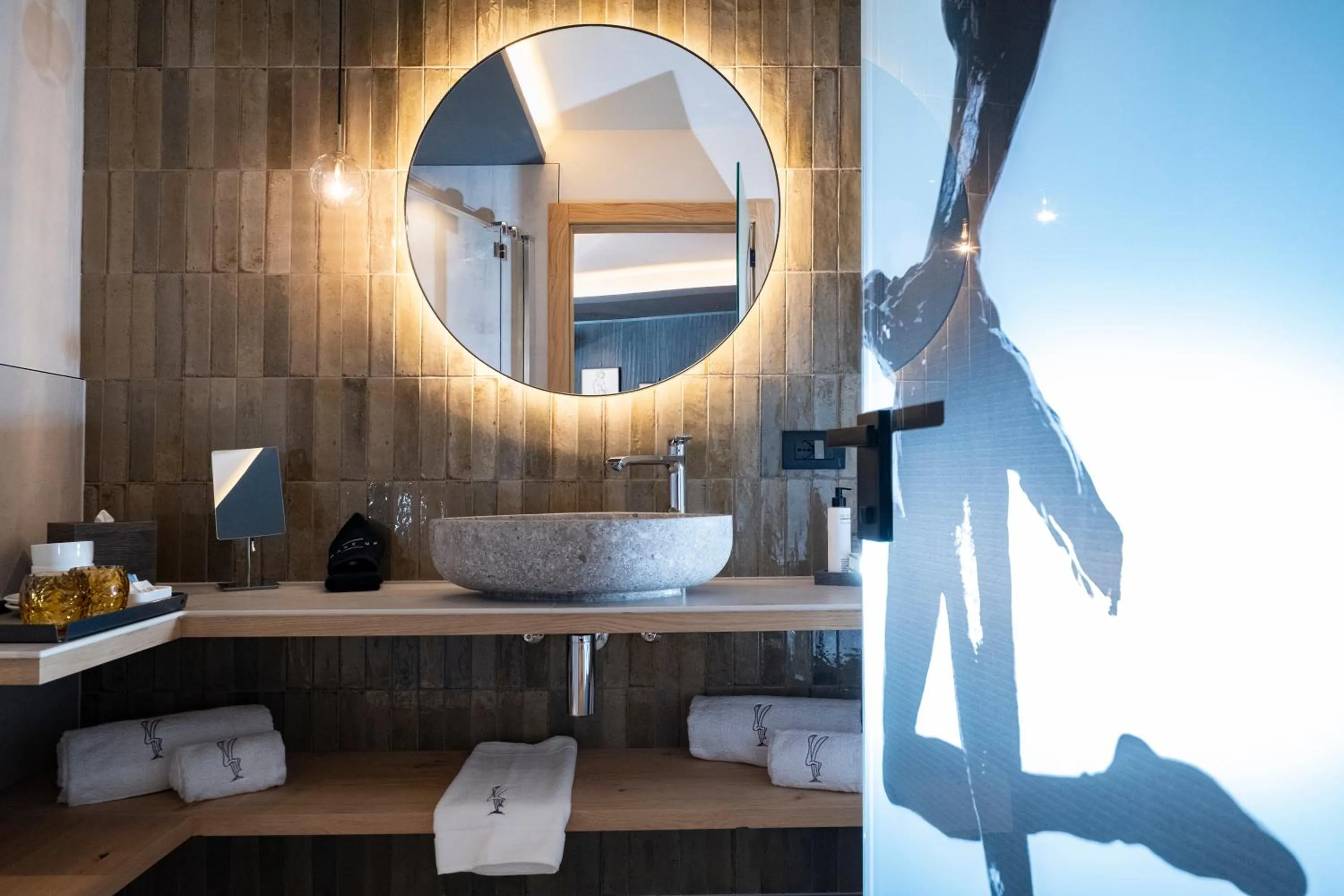 Bathroom in Locanda degli Artisti Art Hotel