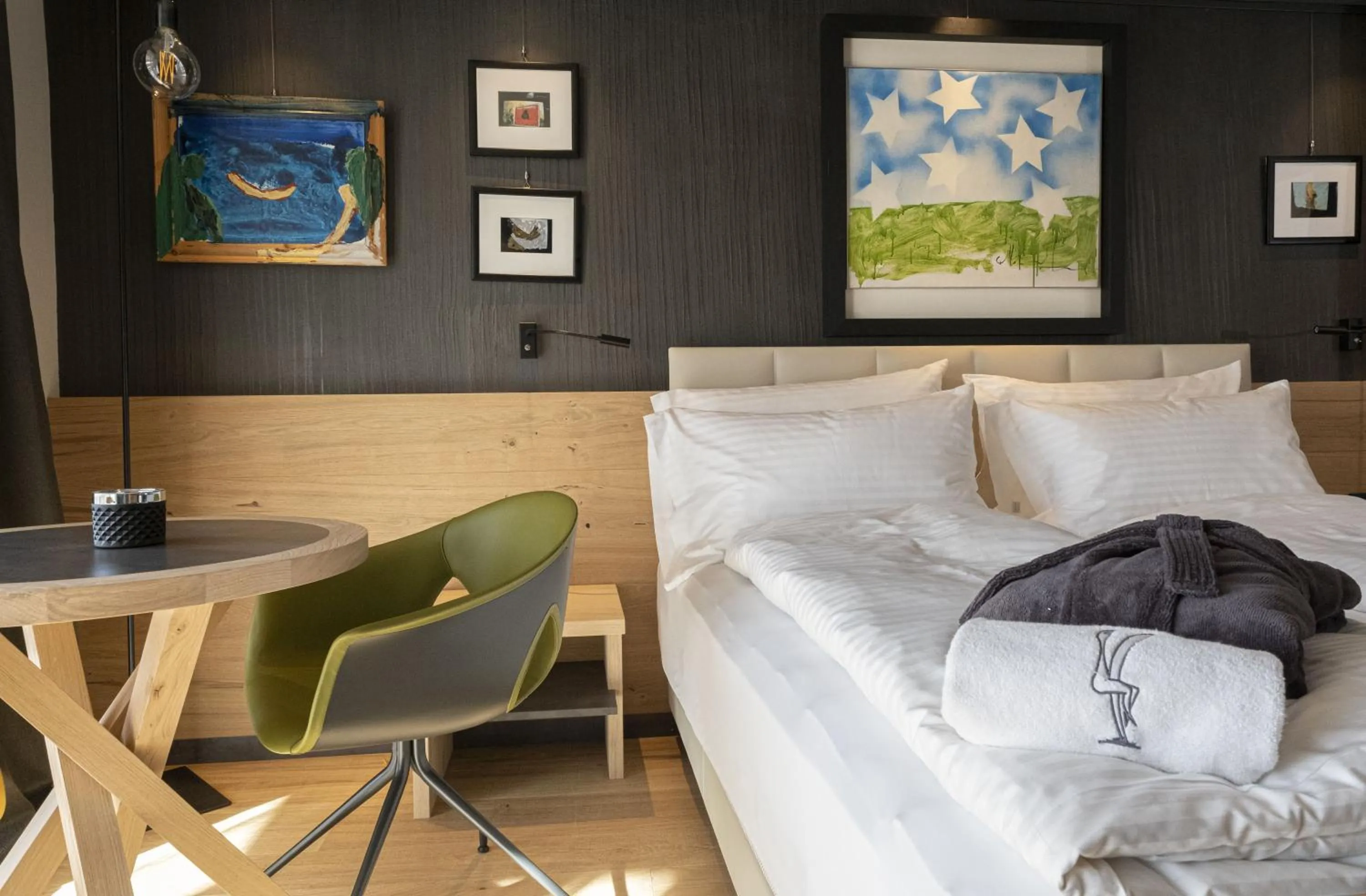 Bed in Locanda degli Artisti Art Hotel