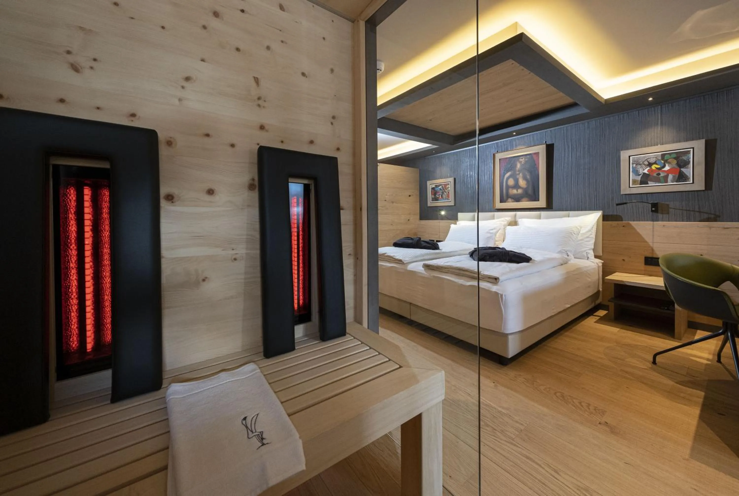 Bed in Locanda degli Artisti Art Hotel