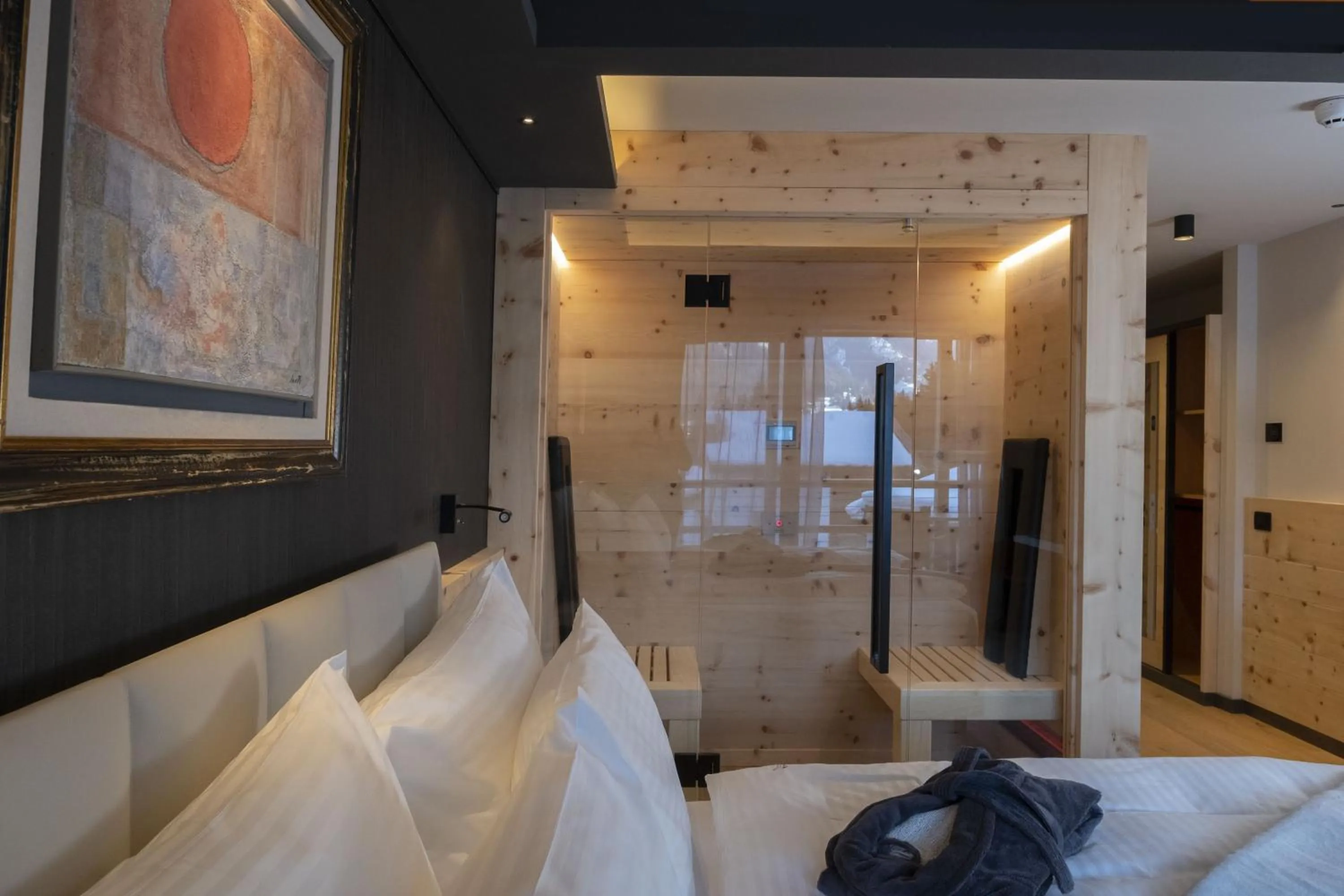 Bed in Locanda degli Artisti Art Hotel