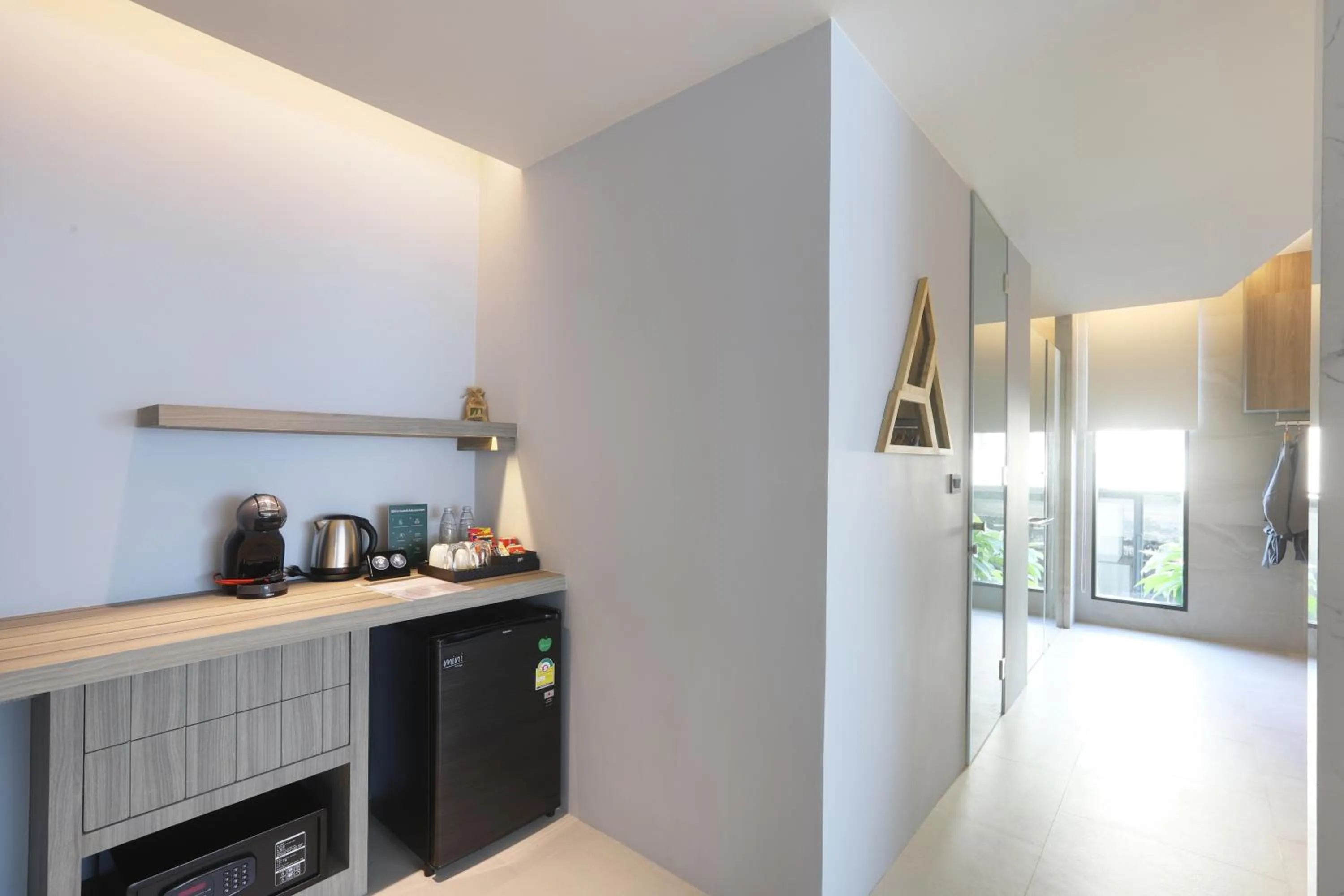 Coffee/tea facilities in The Signature Hotel Airport