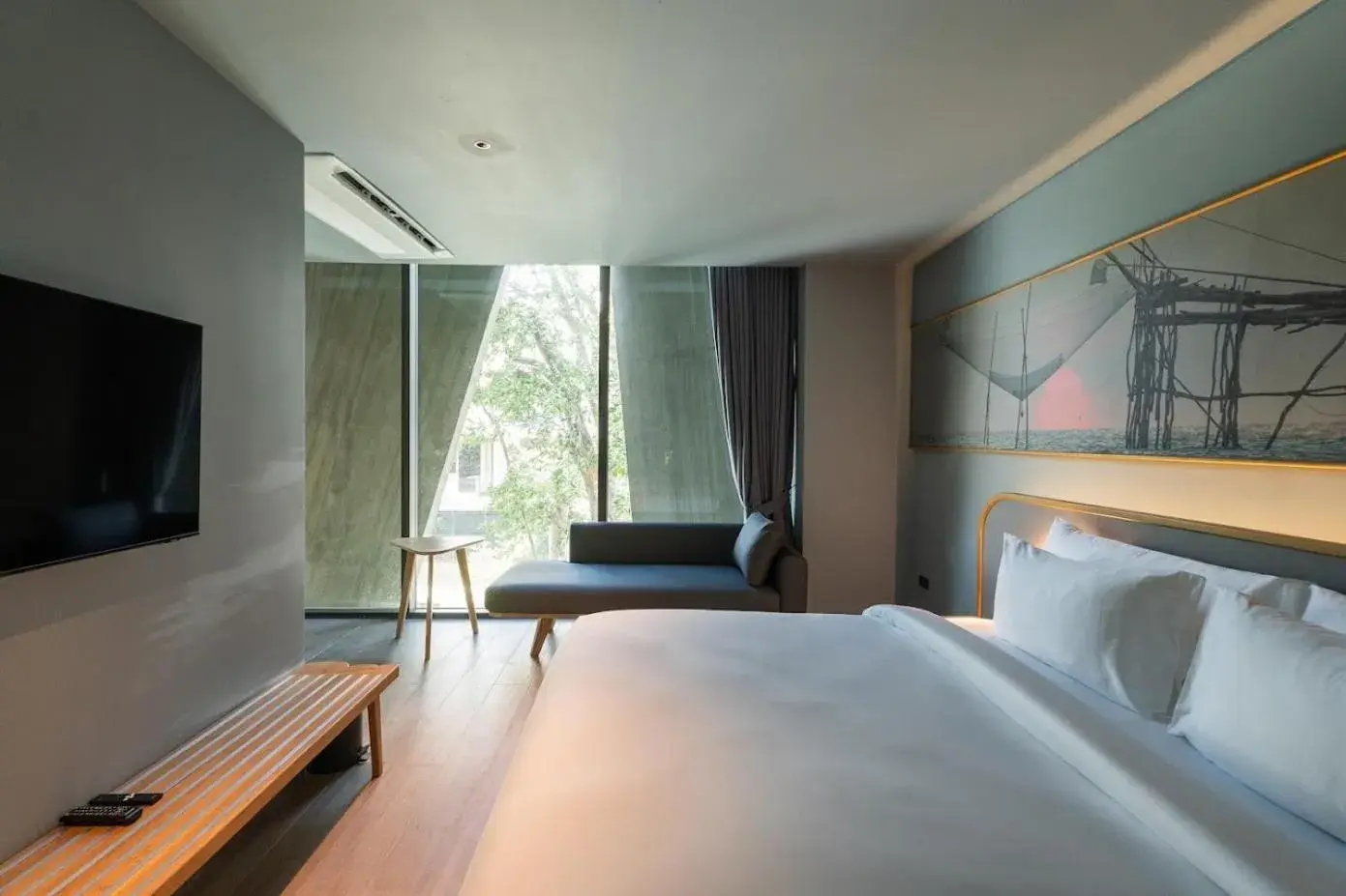 Universal in The Signature Hotel Airport Universal in The Signature Hotel Airport