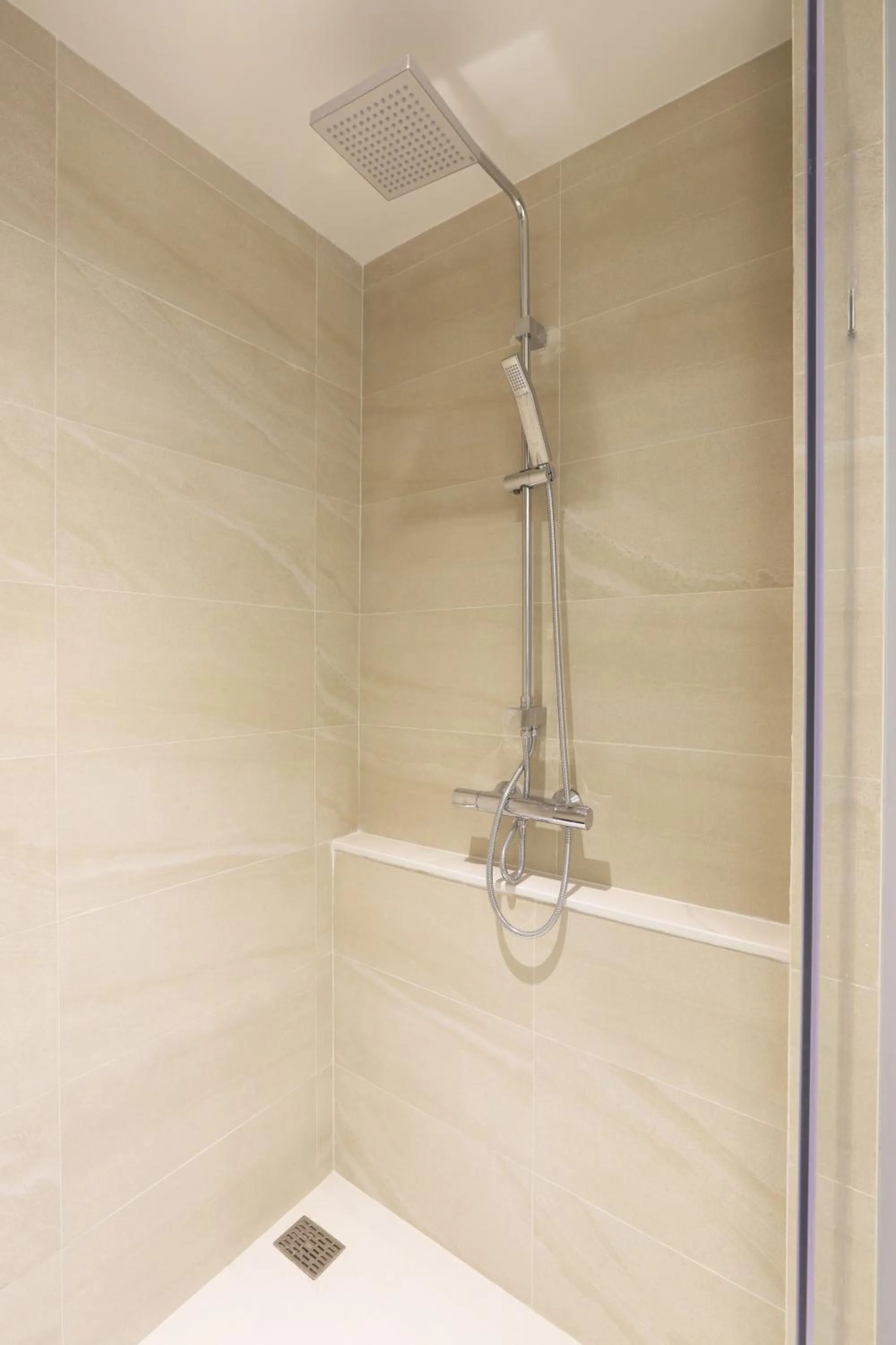 Shower in The Signature Hotel Airport