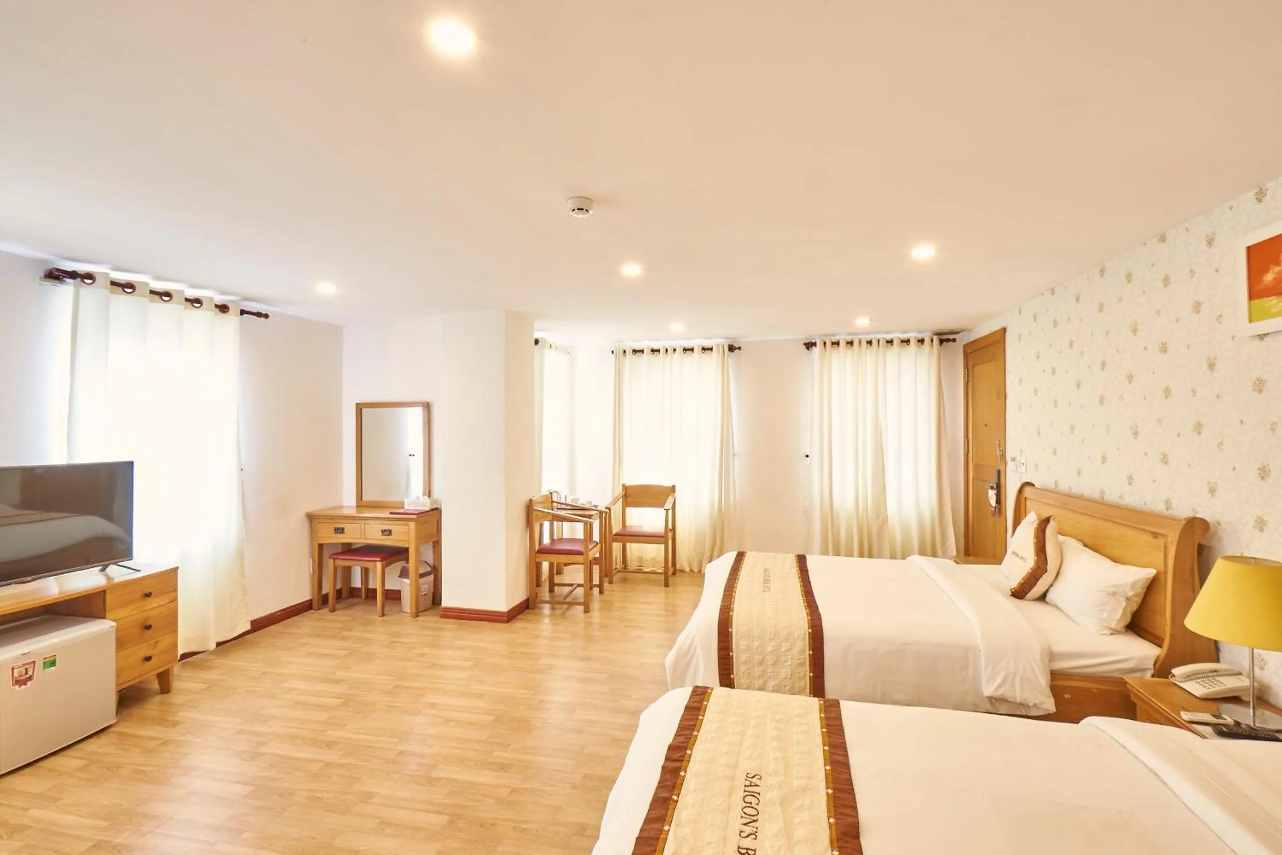 Photo of the whole room, Bed in Sai Gon's Book Hotel - The Airport Front