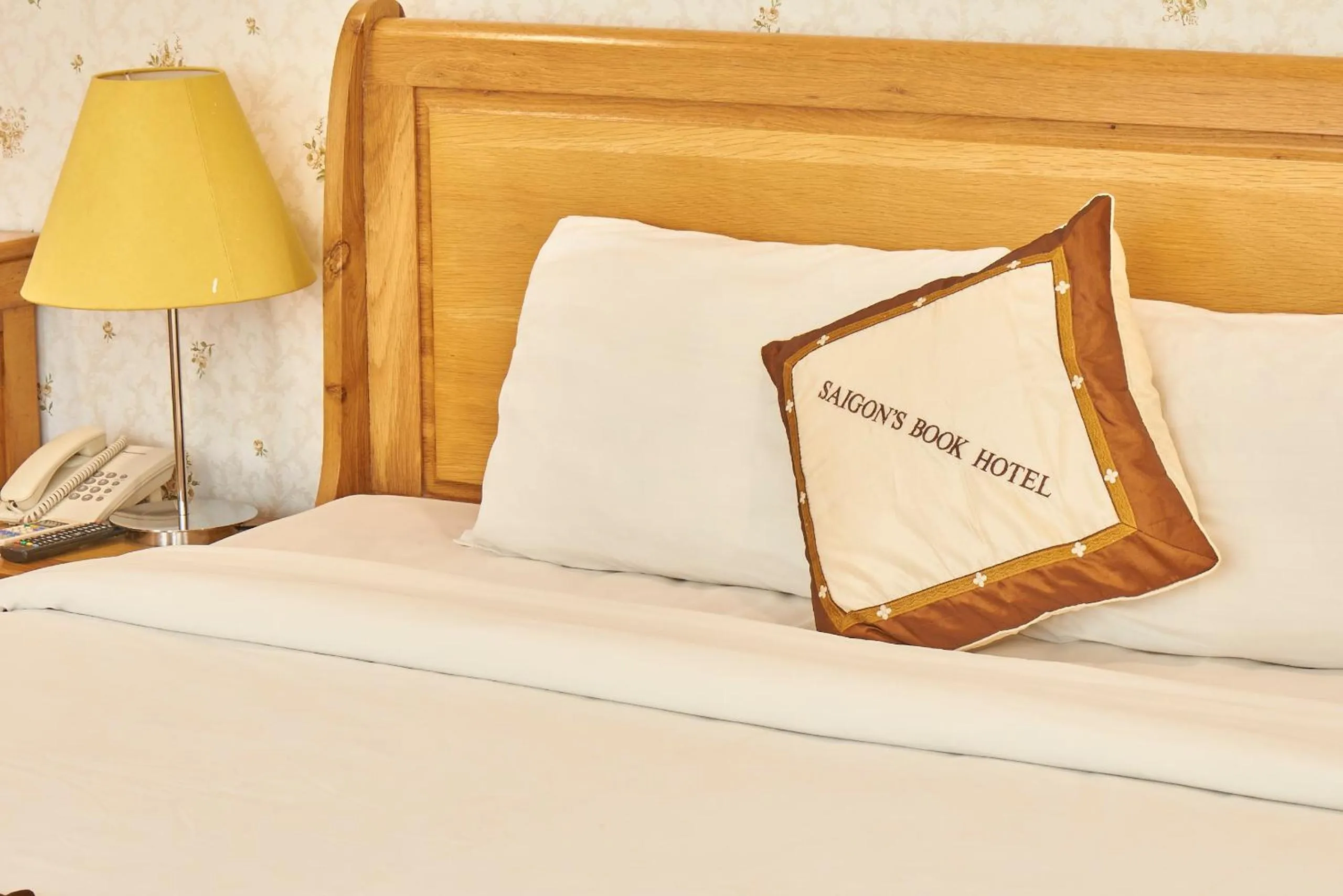 Bed in Sai Gon's Book Hotel - The Airport Front