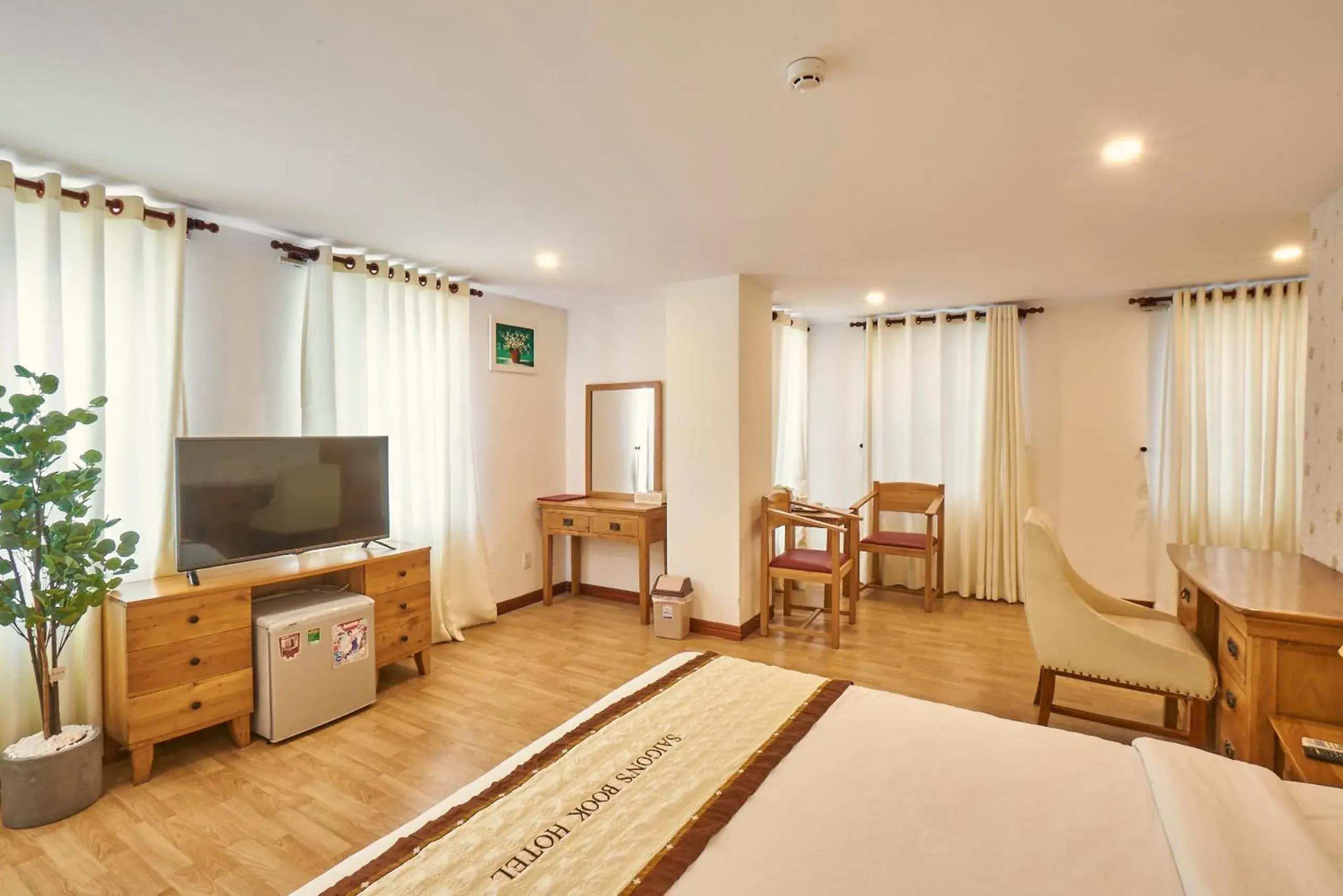 Sai Gon's Book Hotel - The Airport Front Sai Gon's Book Hotel - The Airport Front