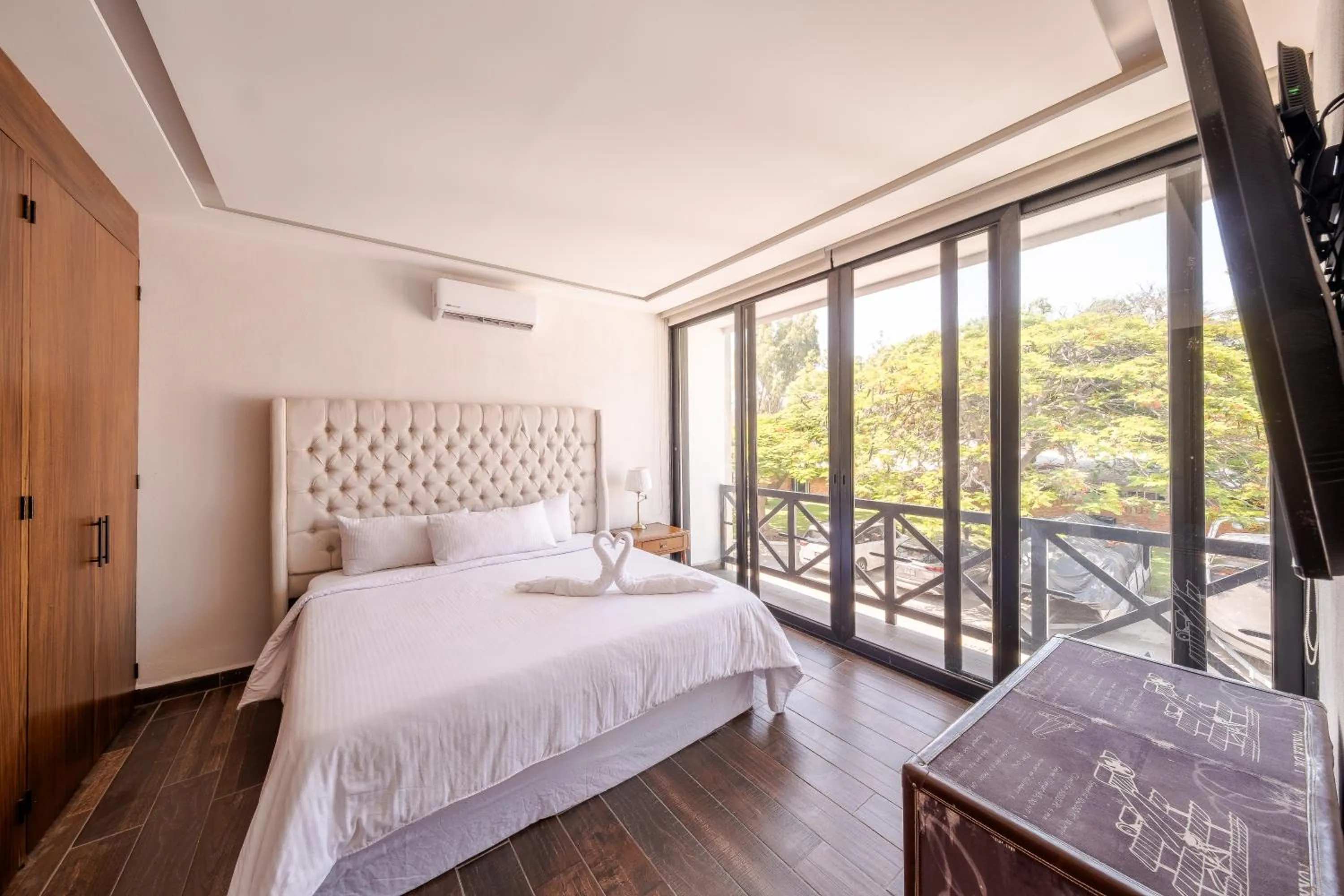 Bed in Nimue Marina Residence