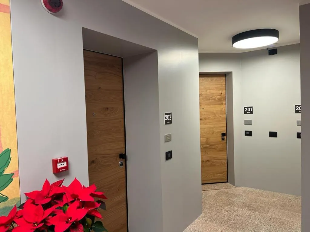 Property building in YUGOGO PELLICO 8 Trento Centro