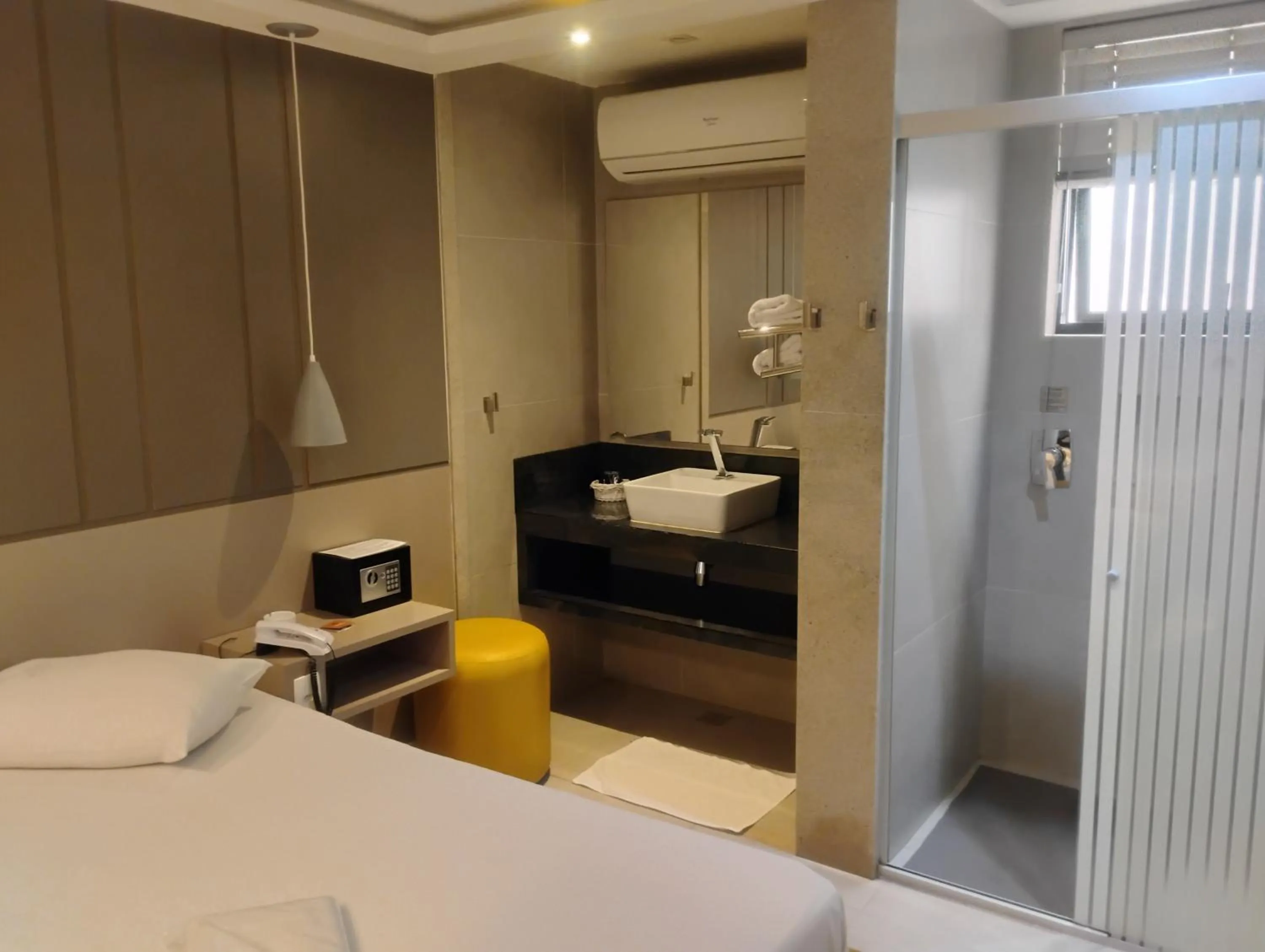 Bed in BAMBINA HOTEL -Adultos Somente