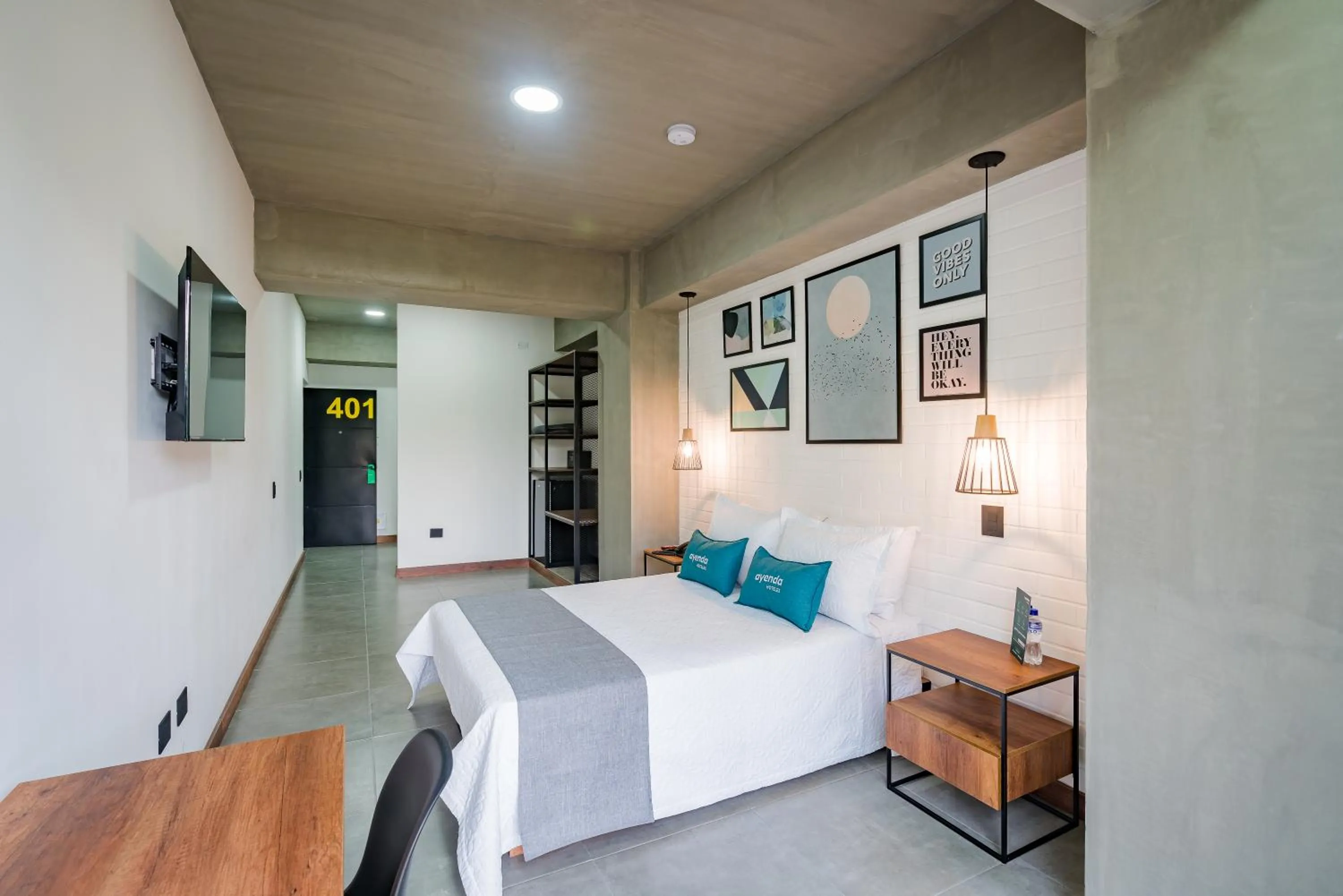 Bed in Loft 32 Medellín Living