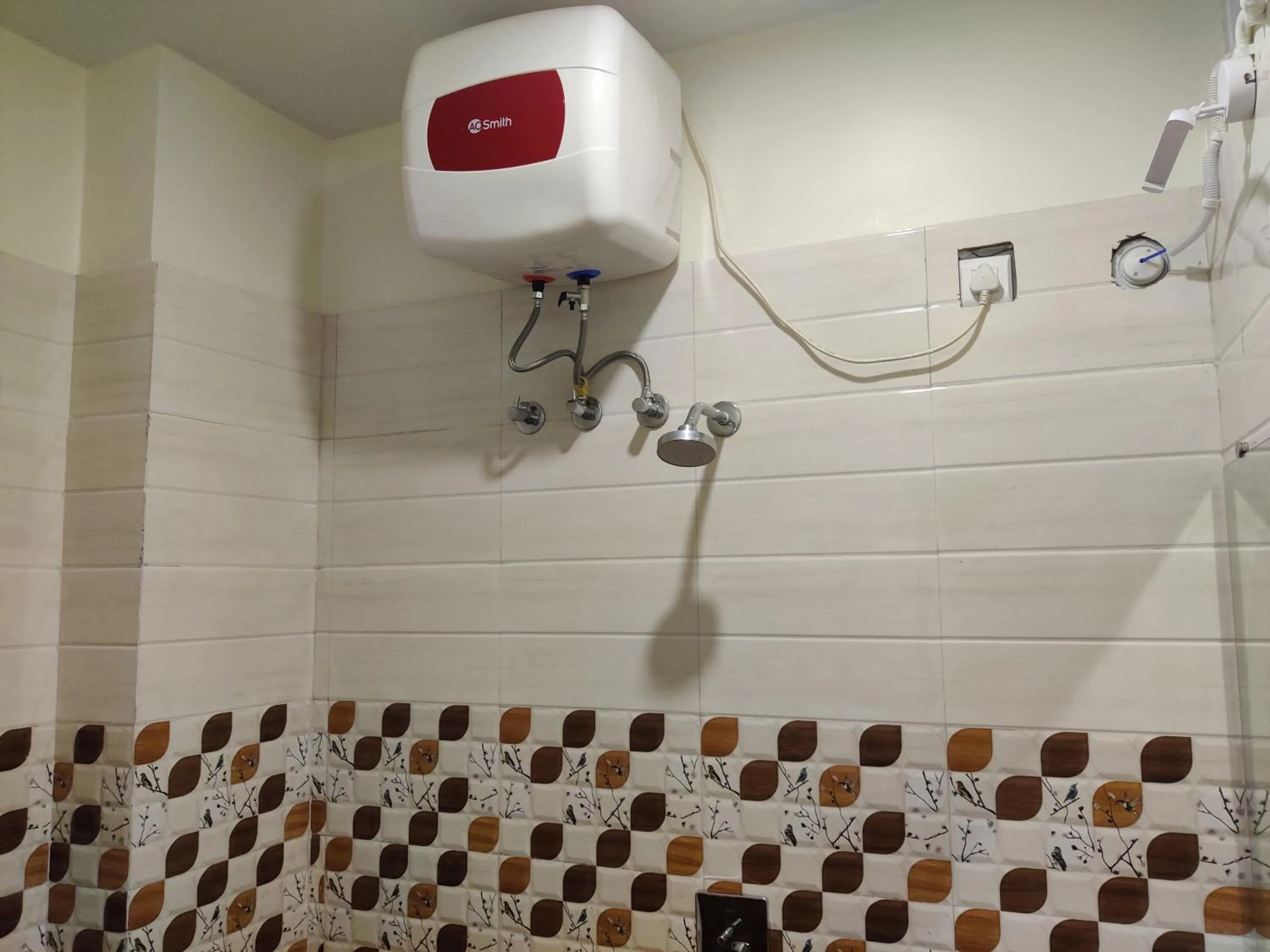 Bathroom in Trippme Rishikesh - Boutique Hostel, Tapovan