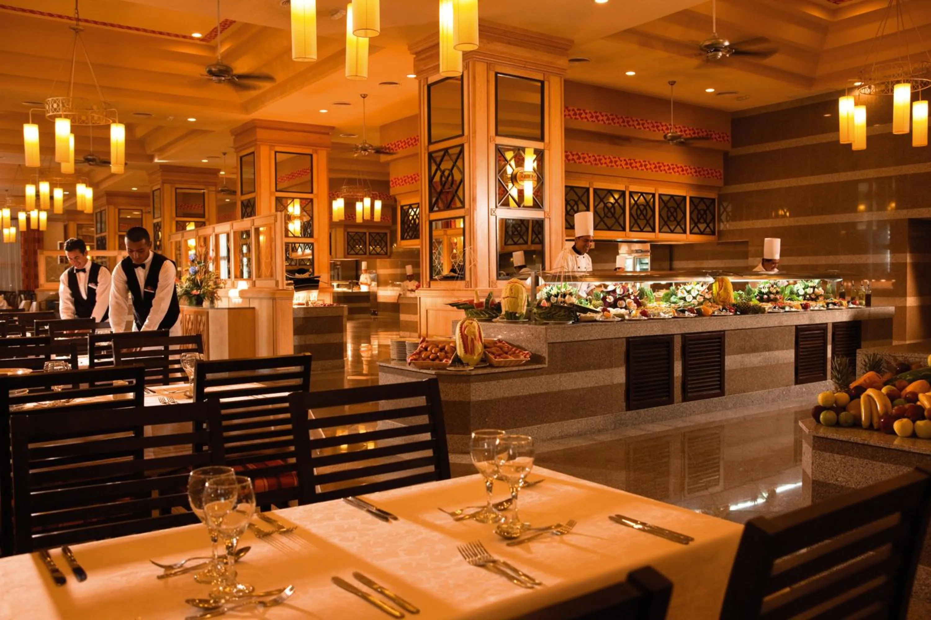 Restaurant/places to eat in Riu Emerald Bay - All Inclusive