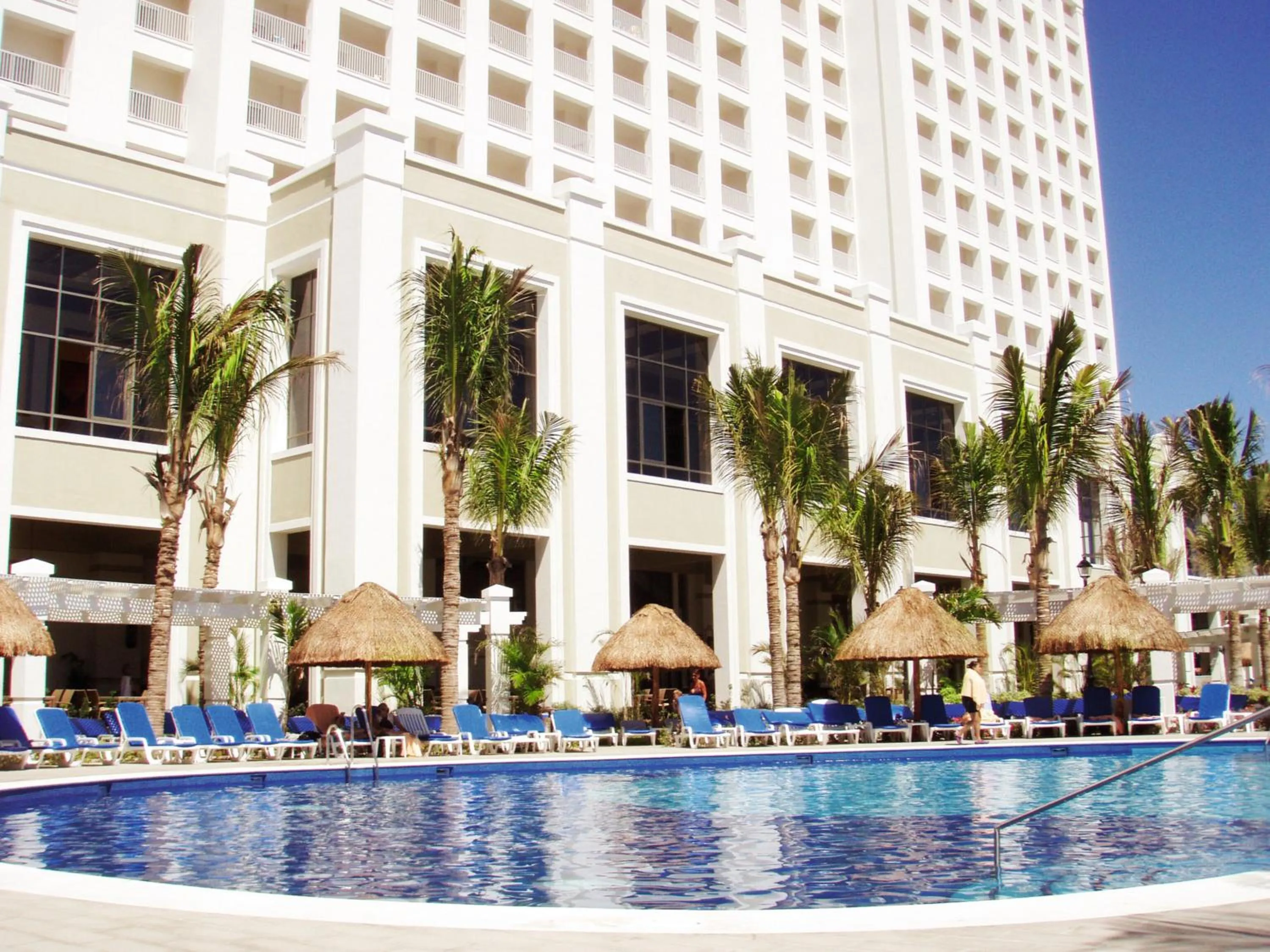 Swimming pool in Riu Emerald Bay - All Inclusive