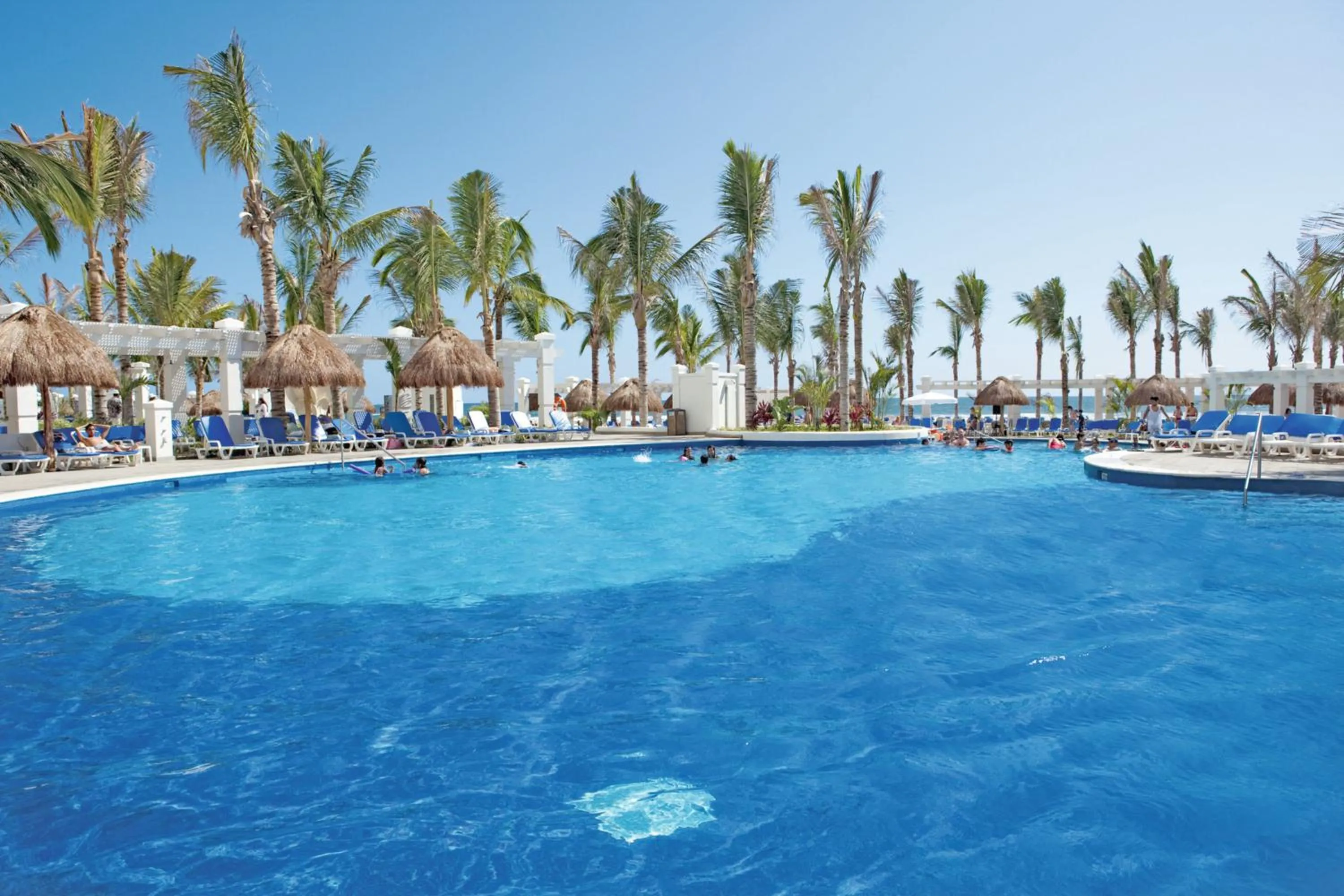 Swimming pool in Riu Emerald Bay - All Inclusive