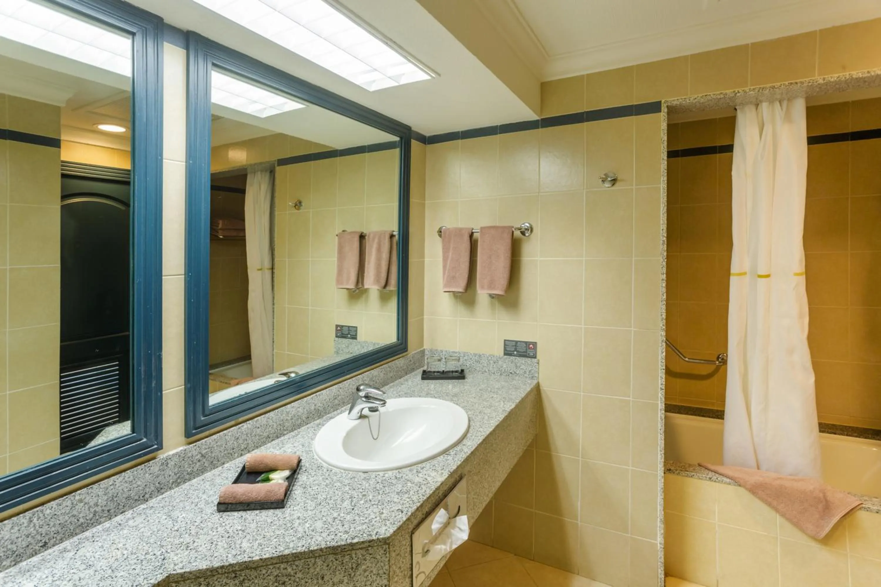 Bathroom in Riu Emerald Bay - All Inclusive