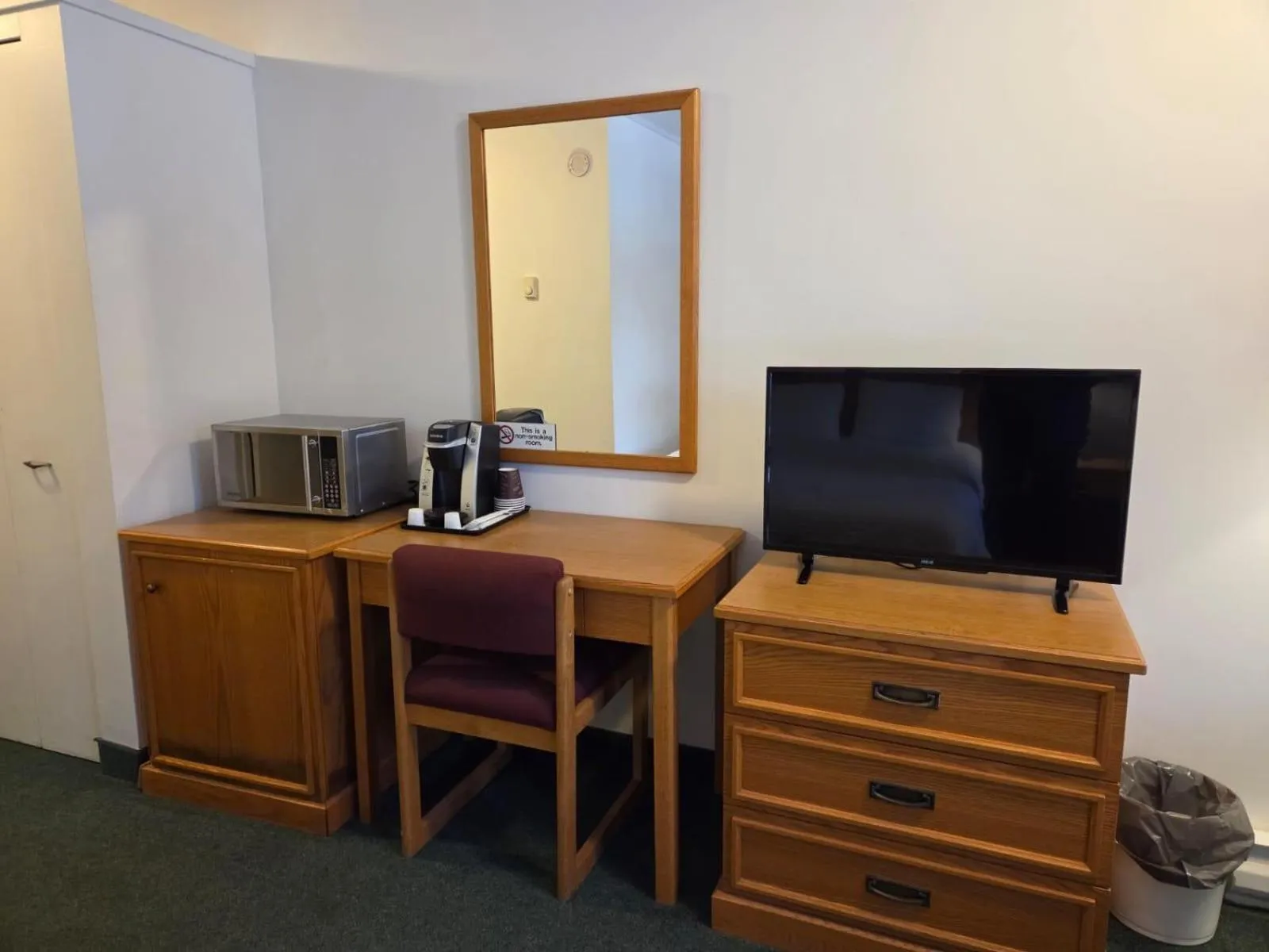 Valois Motel & Restaurant