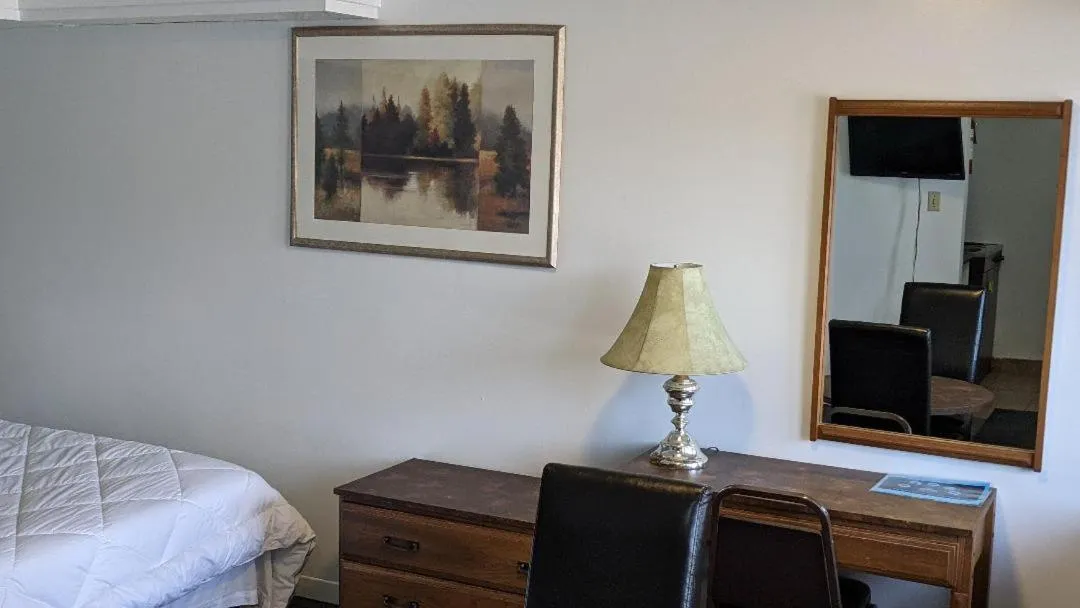 Property building in Valois Motel & Restaurant