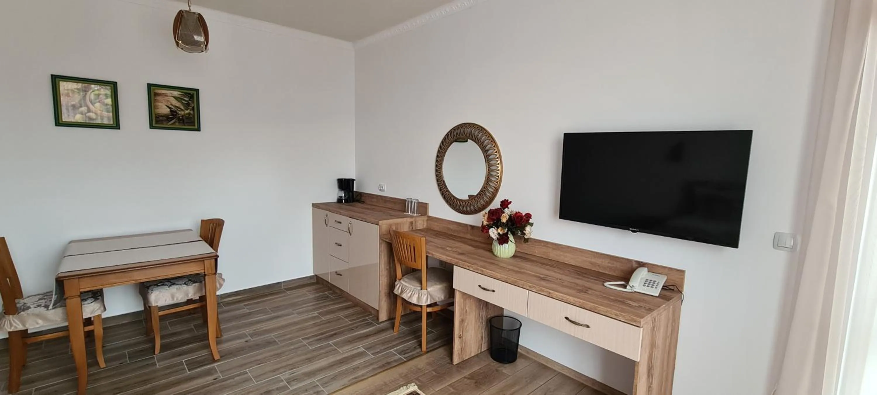 Communal lounge/ TV room in Aparthotel Olympus Plaza - SPA & Indoor Pool