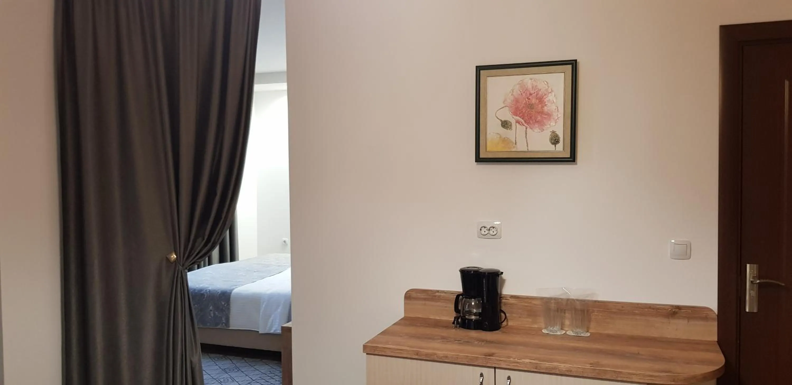 Coffee/tea facilities, Bed in Aparthotel Olympus Plaza - SPA & Indoor Pool