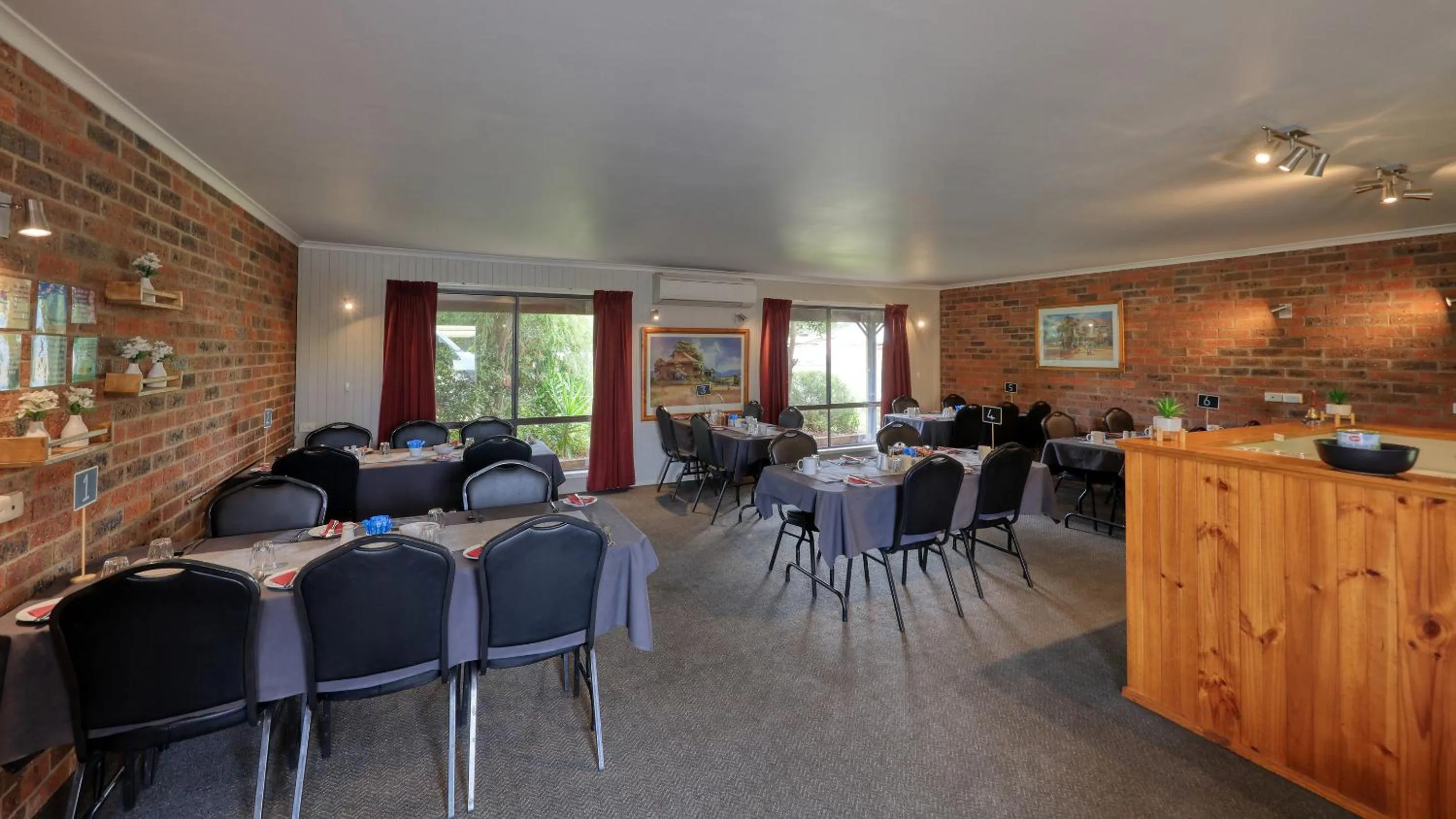 Restaurant/places to eat in Barham Riverland Motel