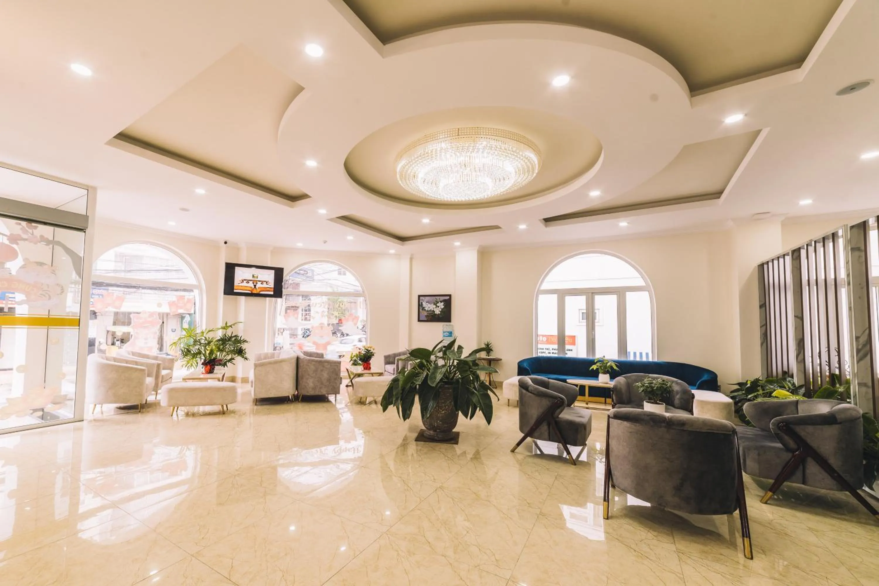 Lobby or reception in Dalat Paradise Hotel