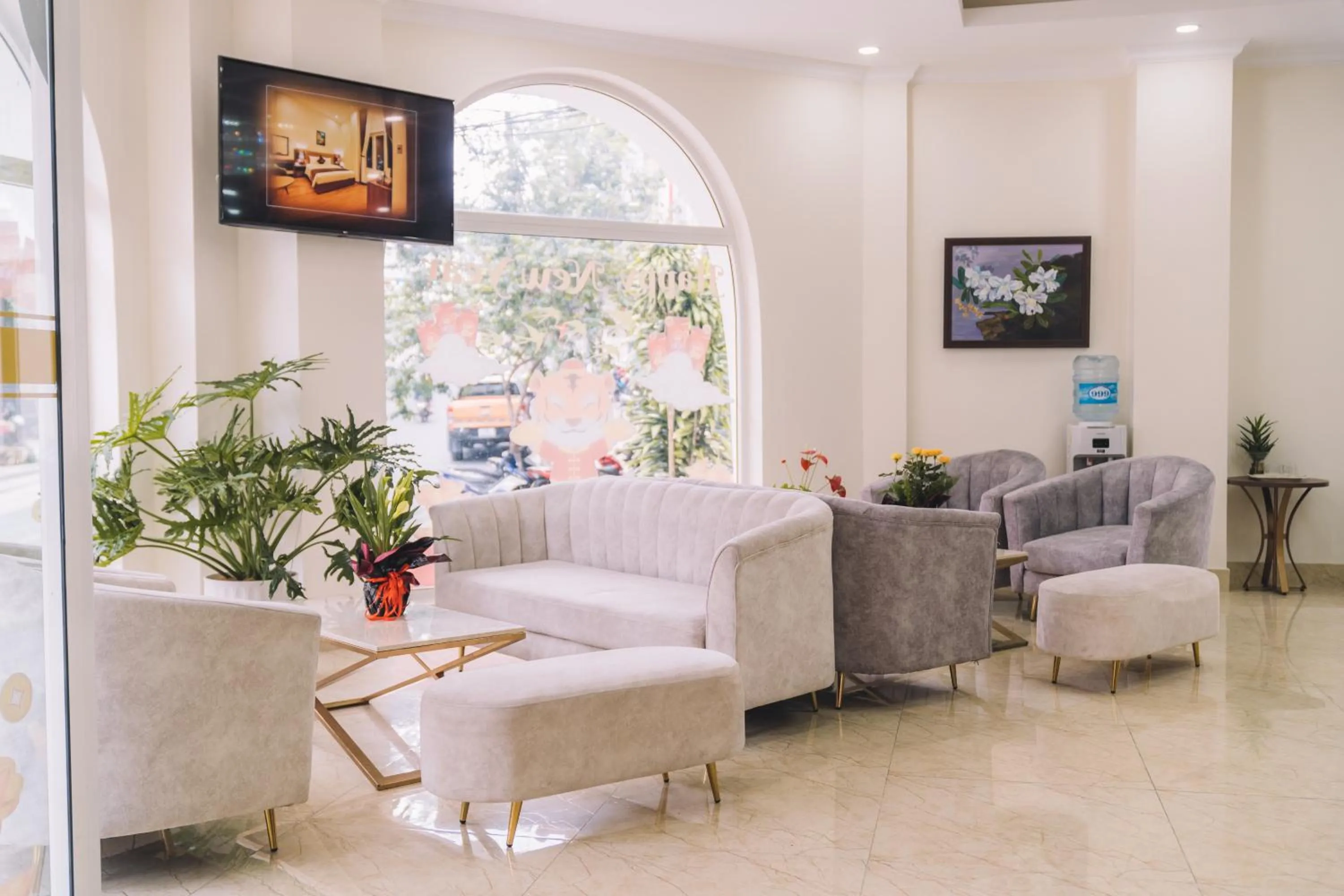 Seating area in Dalat Paradise Hotel