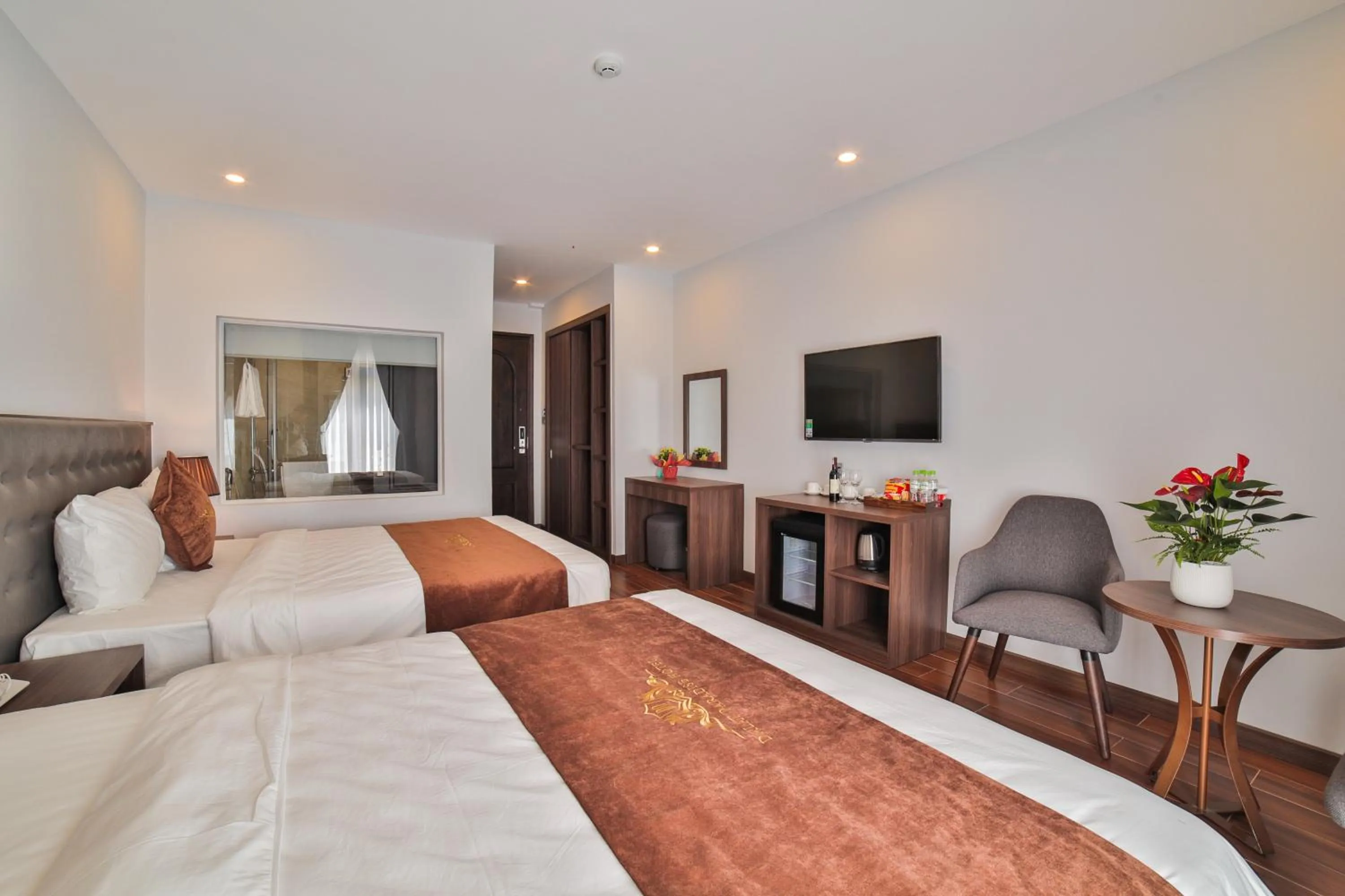 Bed in Dalat Paradise Hotel