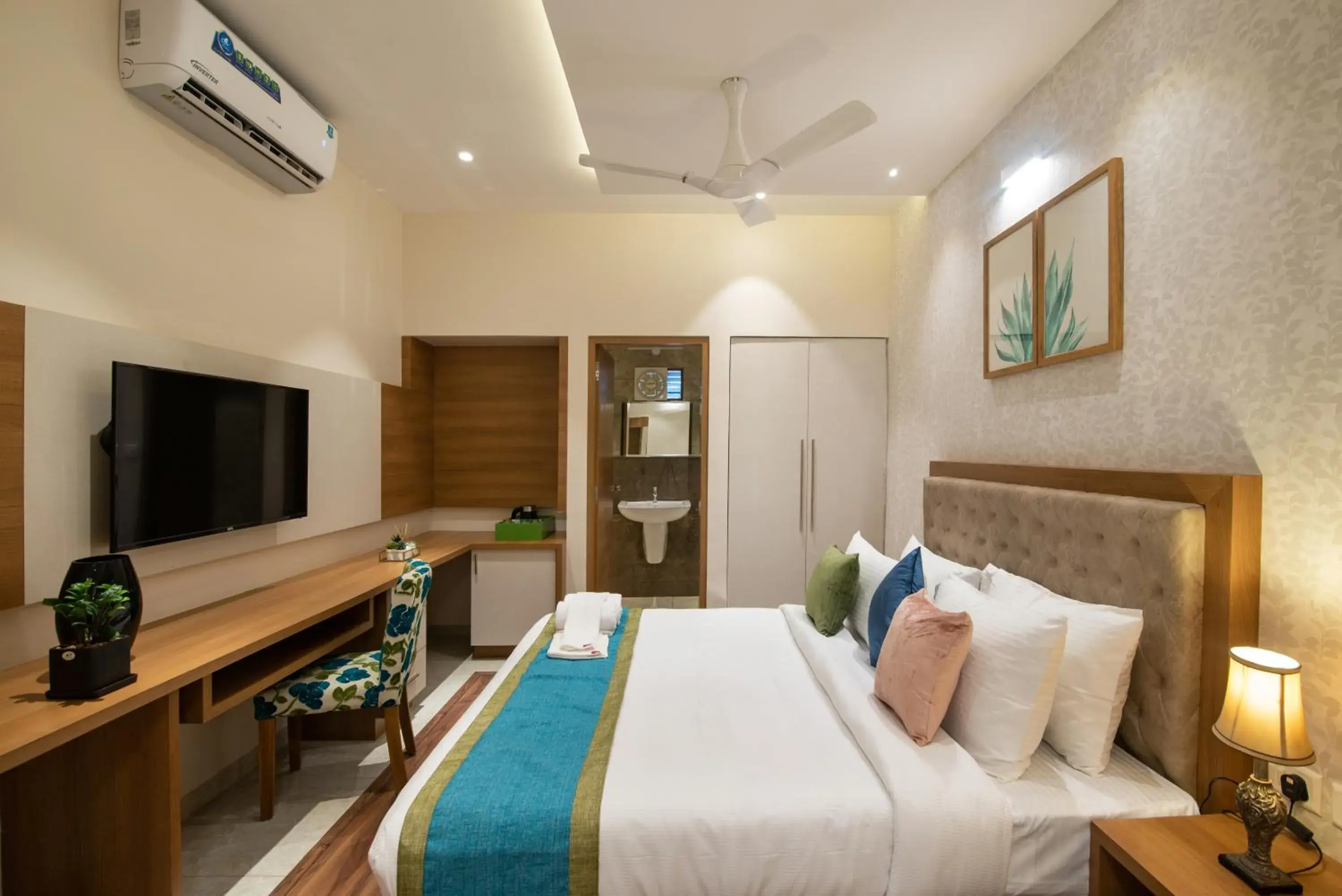 Deluxe Double or Twin Room in Time Square Boutique Hotel & Spa Deluxe Double or Twin Room in Time Square Boutique Hotel & Spa